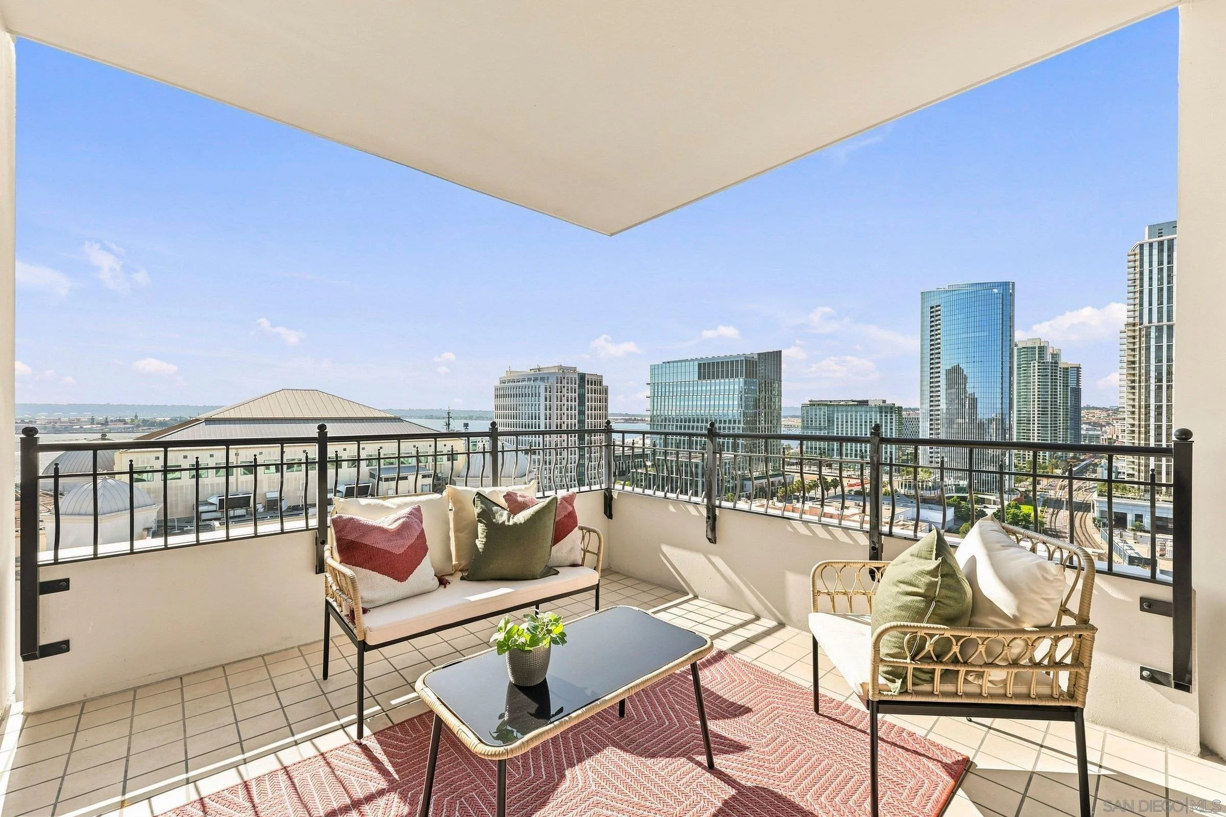 https://cdn.realtyfeed.com/cdn/127/260019883/a85c54e17d272548a7863890f215d49c.webp