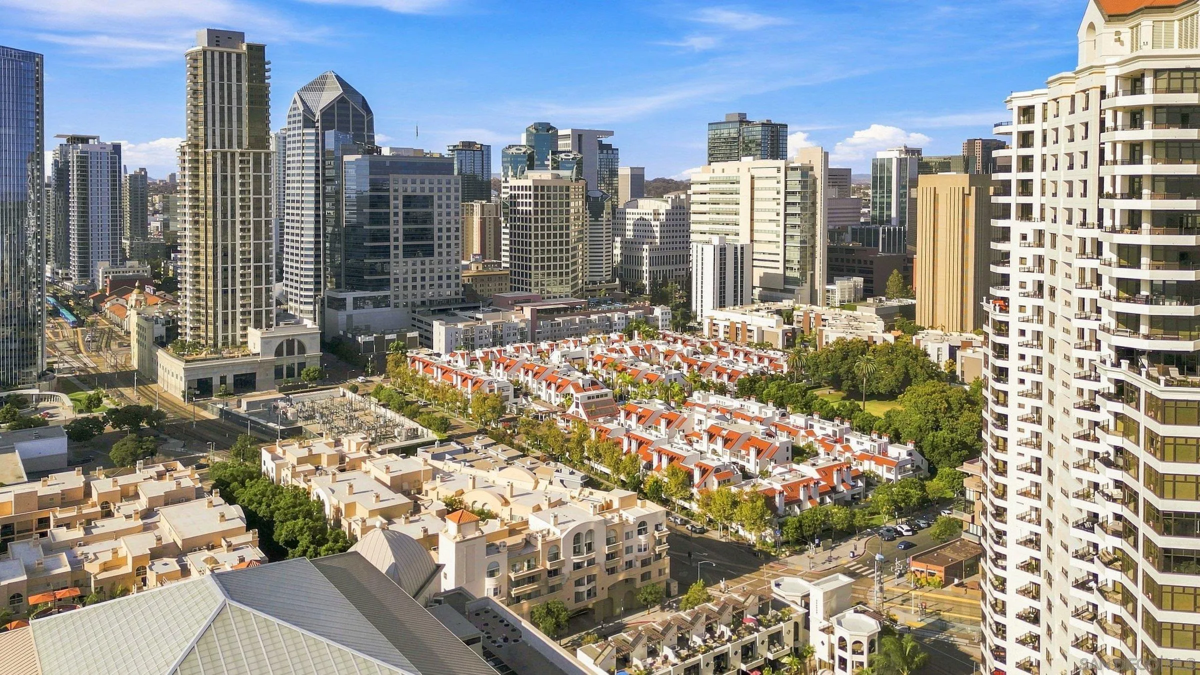 https://cdn.realtyfeed.com/cdn/127/260019883/eb5add14a94ab8c6225904de0b535332.webp