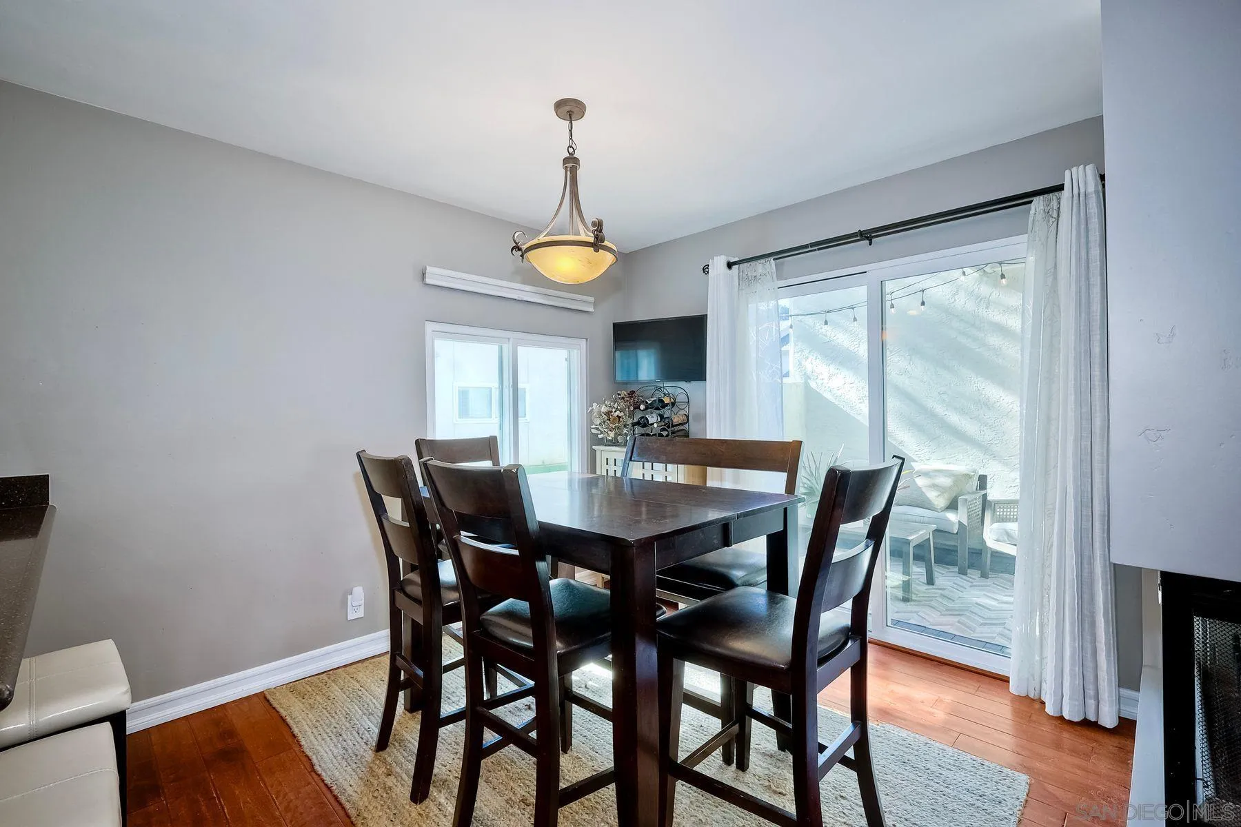 https://cdn.realtyfeed.com/cdn/127/260019890/25e31facca522960bc37078f85709fd2.webp