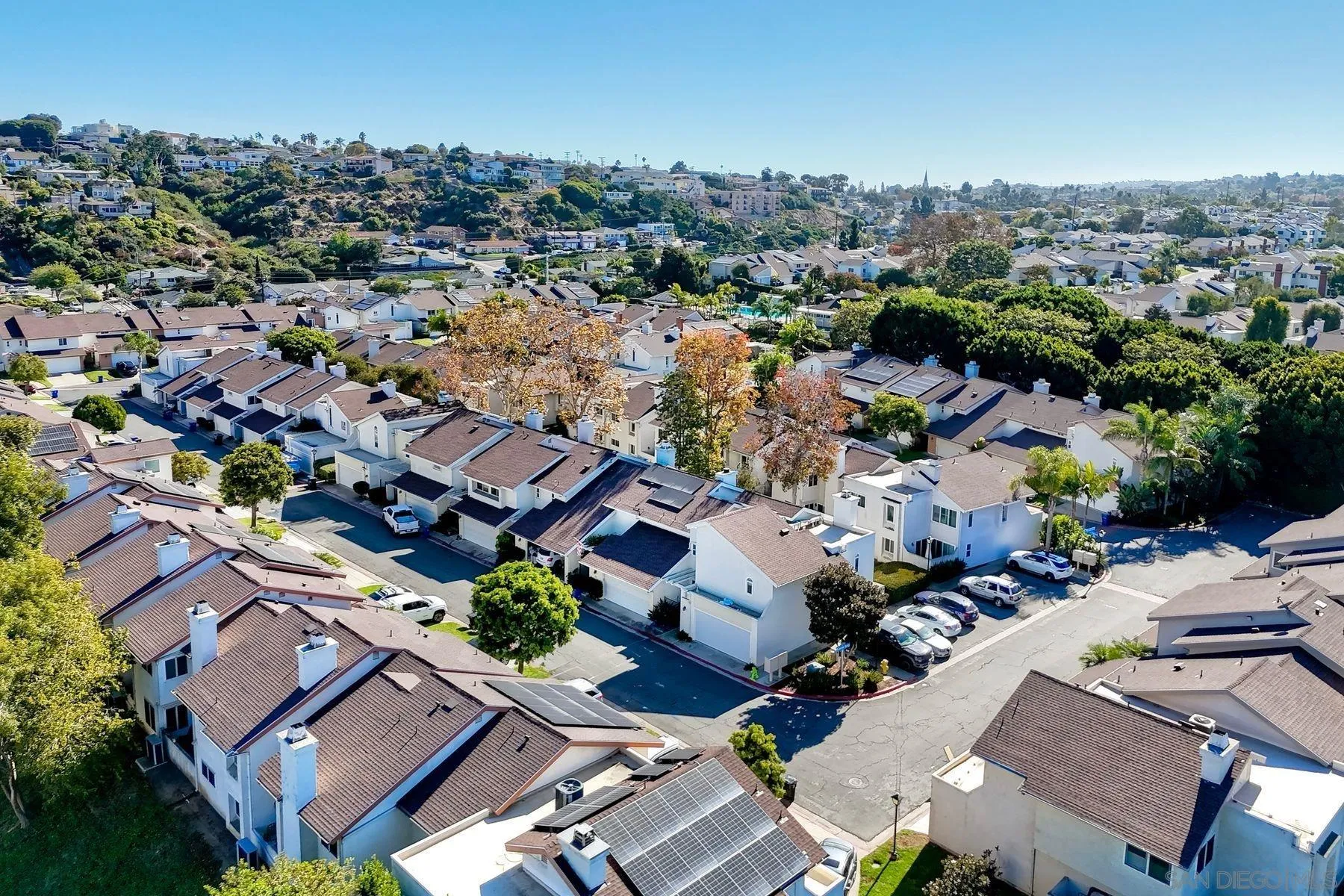 https://cdn.realtyfeed.com/cdn/127/260019890/447df6fc5527f36d754c2b9037bfd501.webp