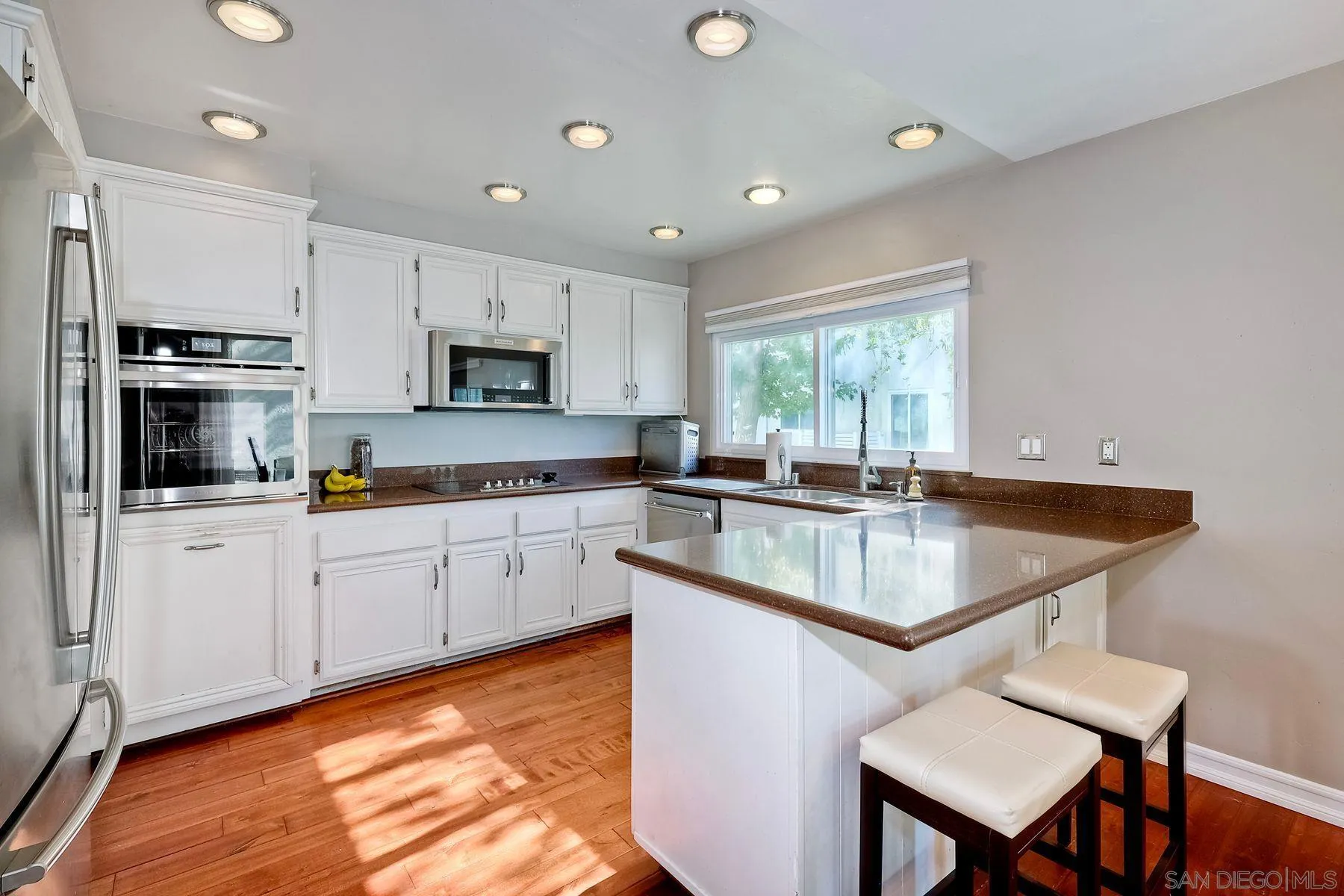 https://cdn.realtyfeed.com/cdn/127/260019890/8a5c1e7c044209bd87e5ff94e503ac16.webp