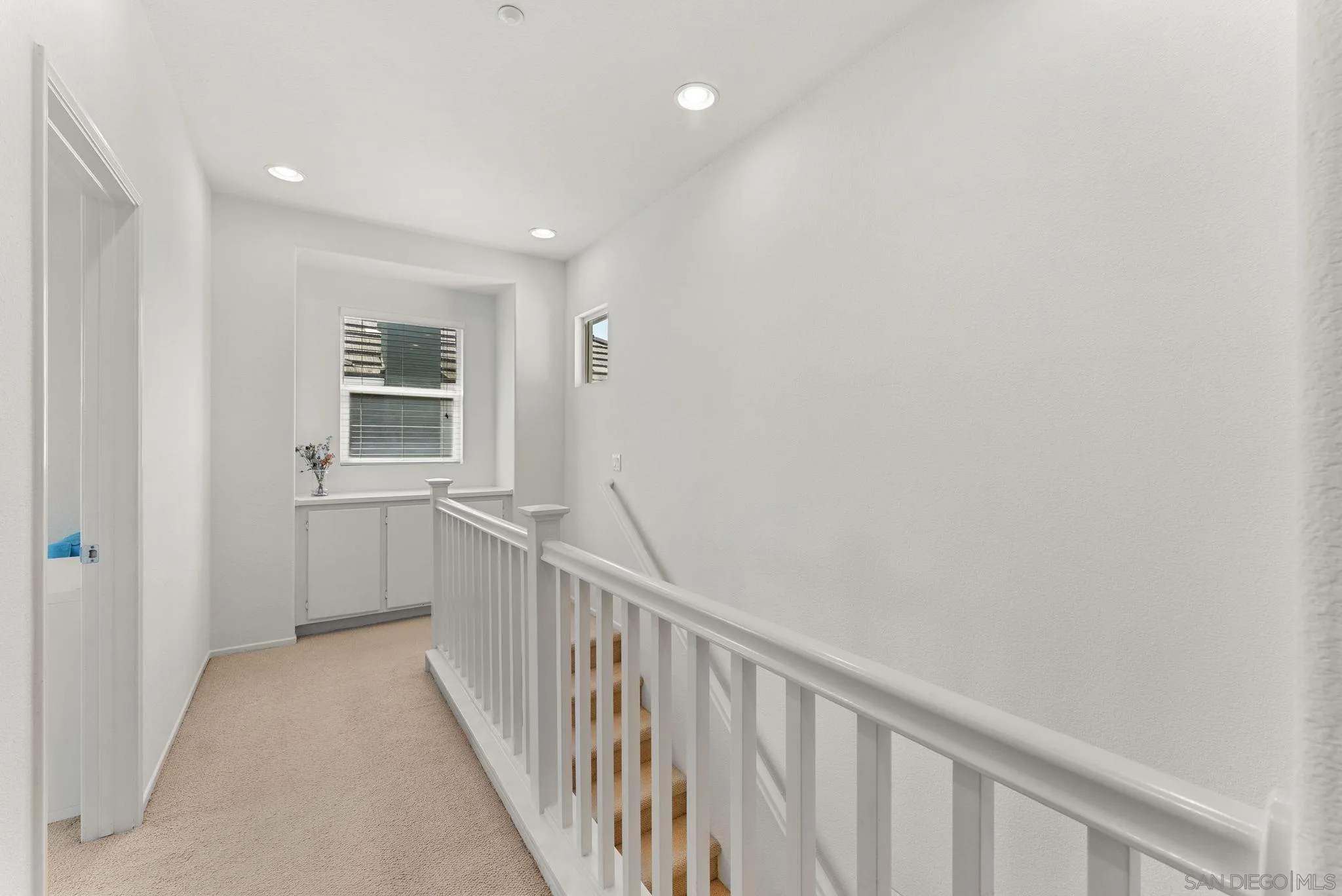 https://cdn.realtyfeed.com/cdn/127/260019891/18a8ef4bc0260f6b33603f2b316d0a7e.webp
