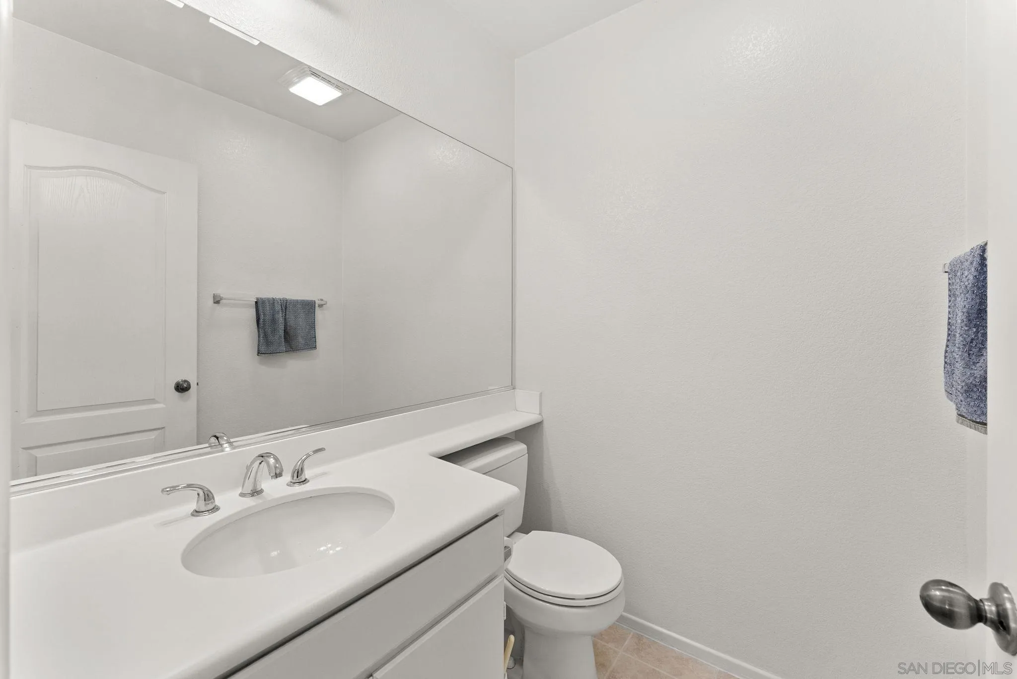 https://cdn.realtyfeed.com/cdn/127/260019891/cebfdc4ef1b3c8f0a3d22cd6b27b88a8.webp