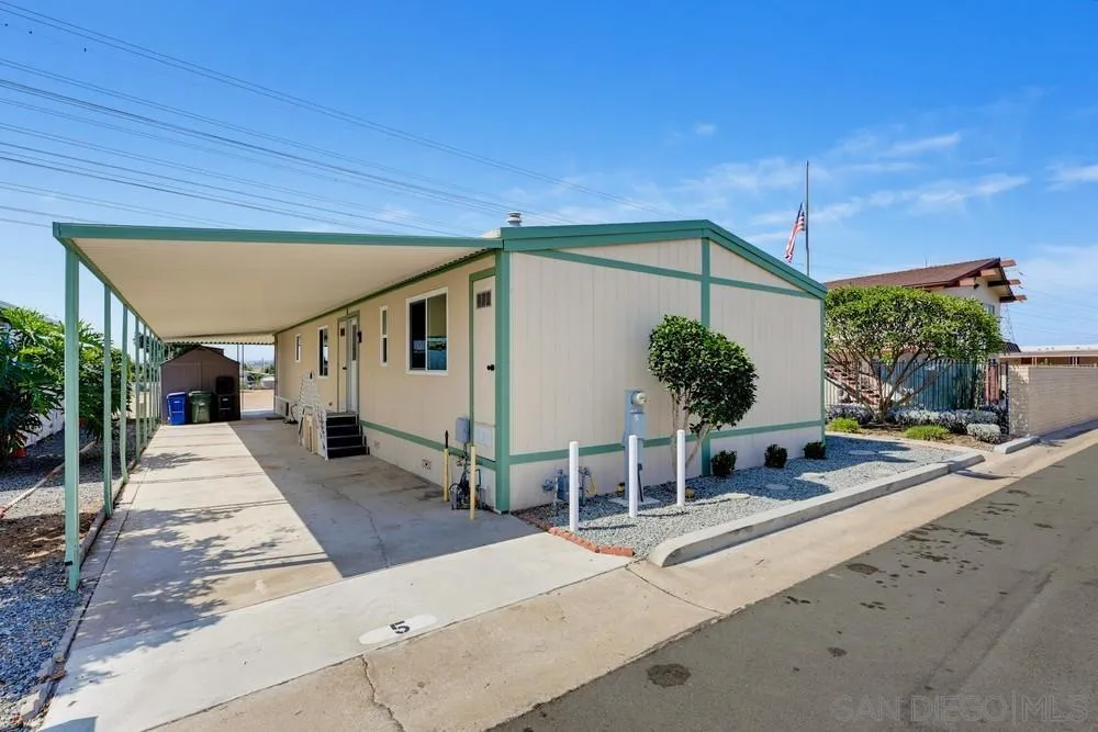 https://cdn.realtyfeed.com/cdn/127/260019897/2f6af61bd5d61024e36e06fd718eed26.webp