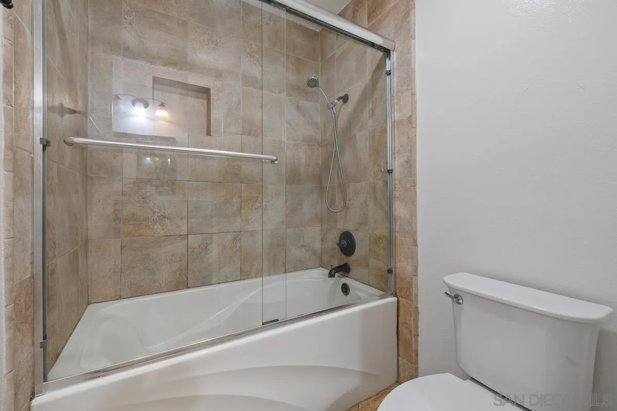 Photo #10: 260019899 Listing: Photo #10