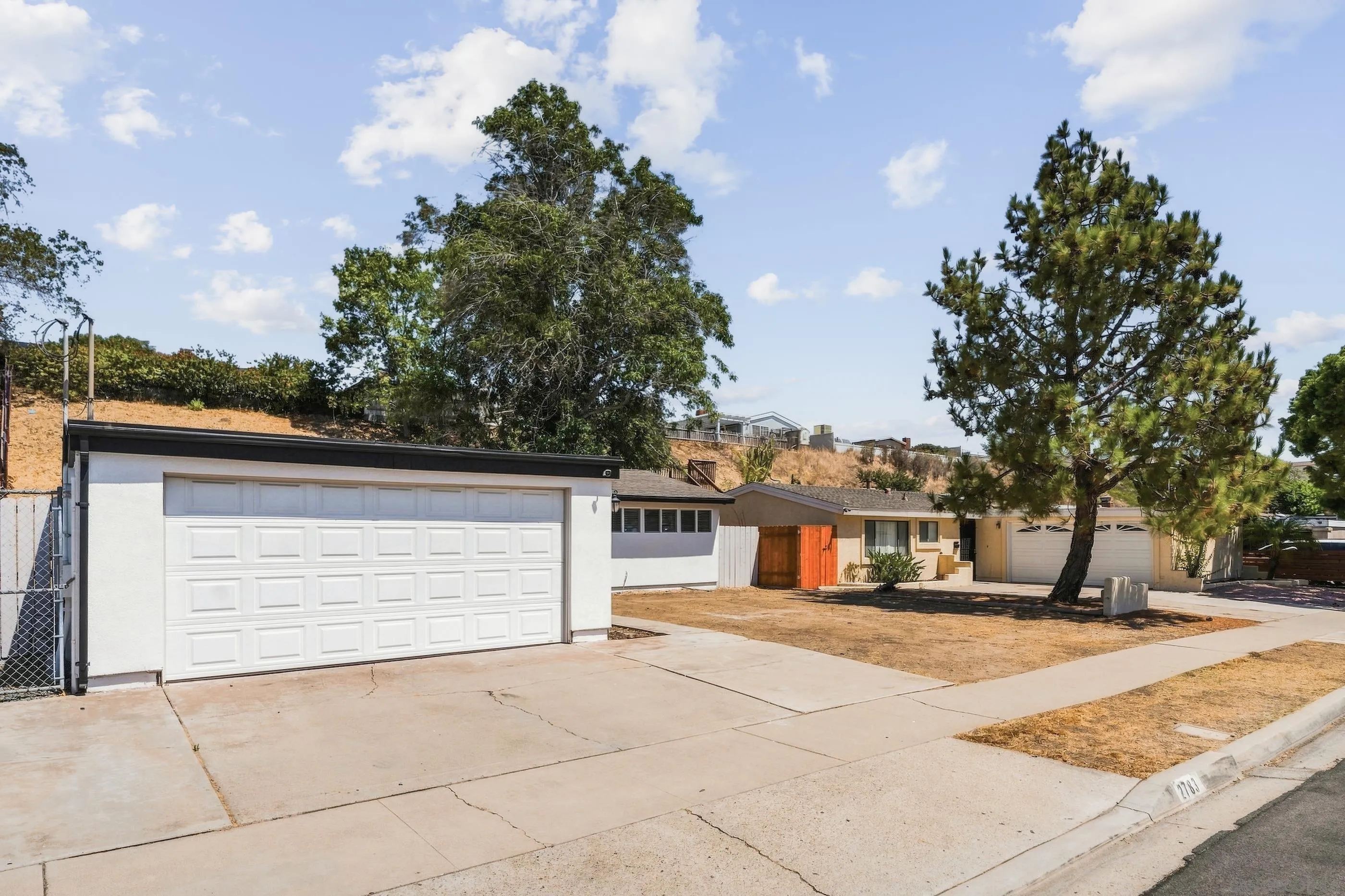 https://cdn.realtyfeed.com/cdn/127/260019900/328b87e181875ed0ea38c1c198fe203e.webp