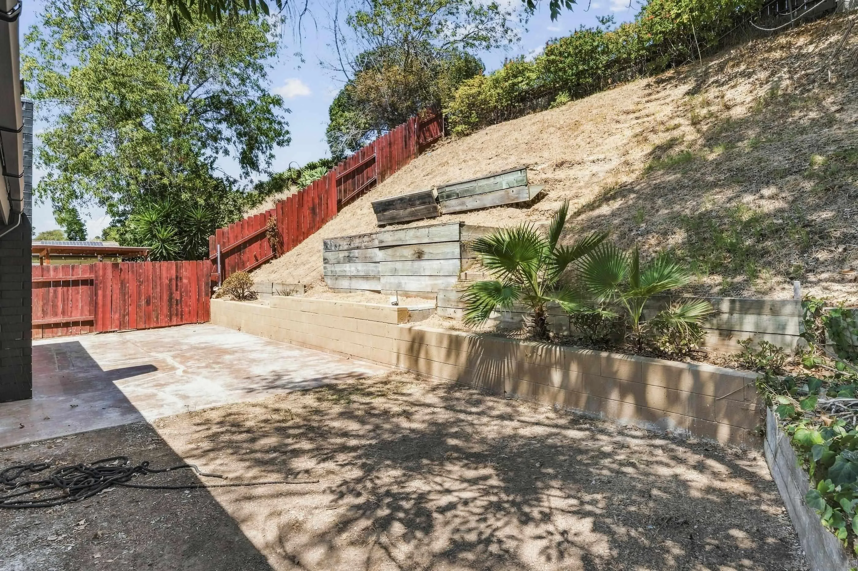 https://cdn.realtyfeed.com/cdn/127/260019900/6c528535b348a5ed7afcbc69b40739b6.webp