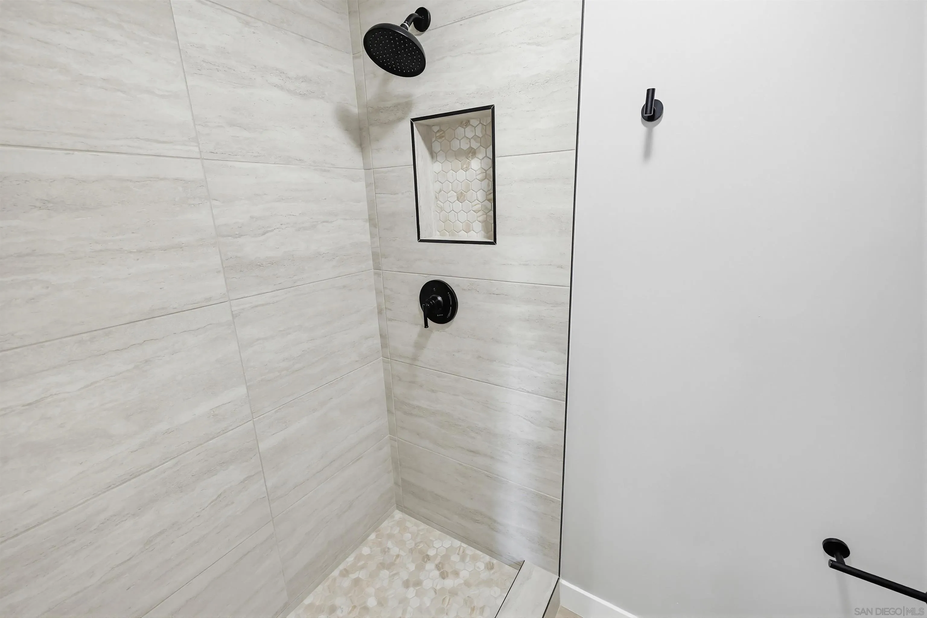 Photo #19: 260019902 Listing: Photo #19