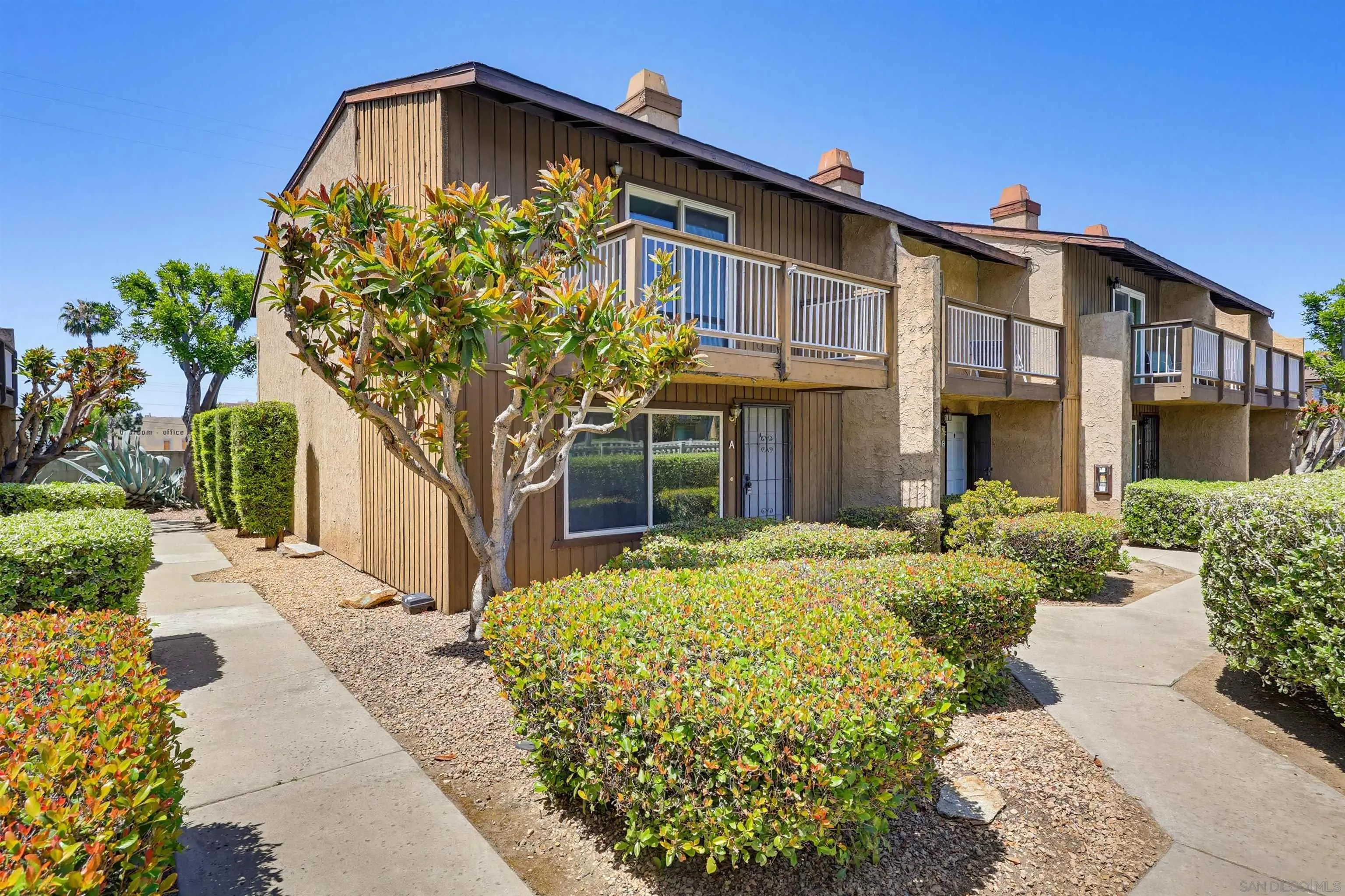 Photo #1: 260019902 Listing: Photo #1