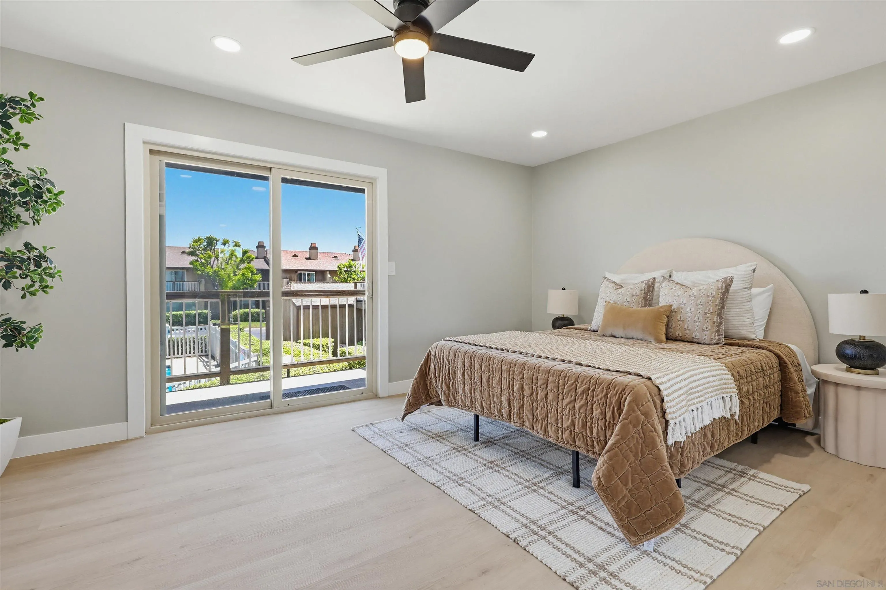 Photo #12: 260019902 Listing: Photo #12