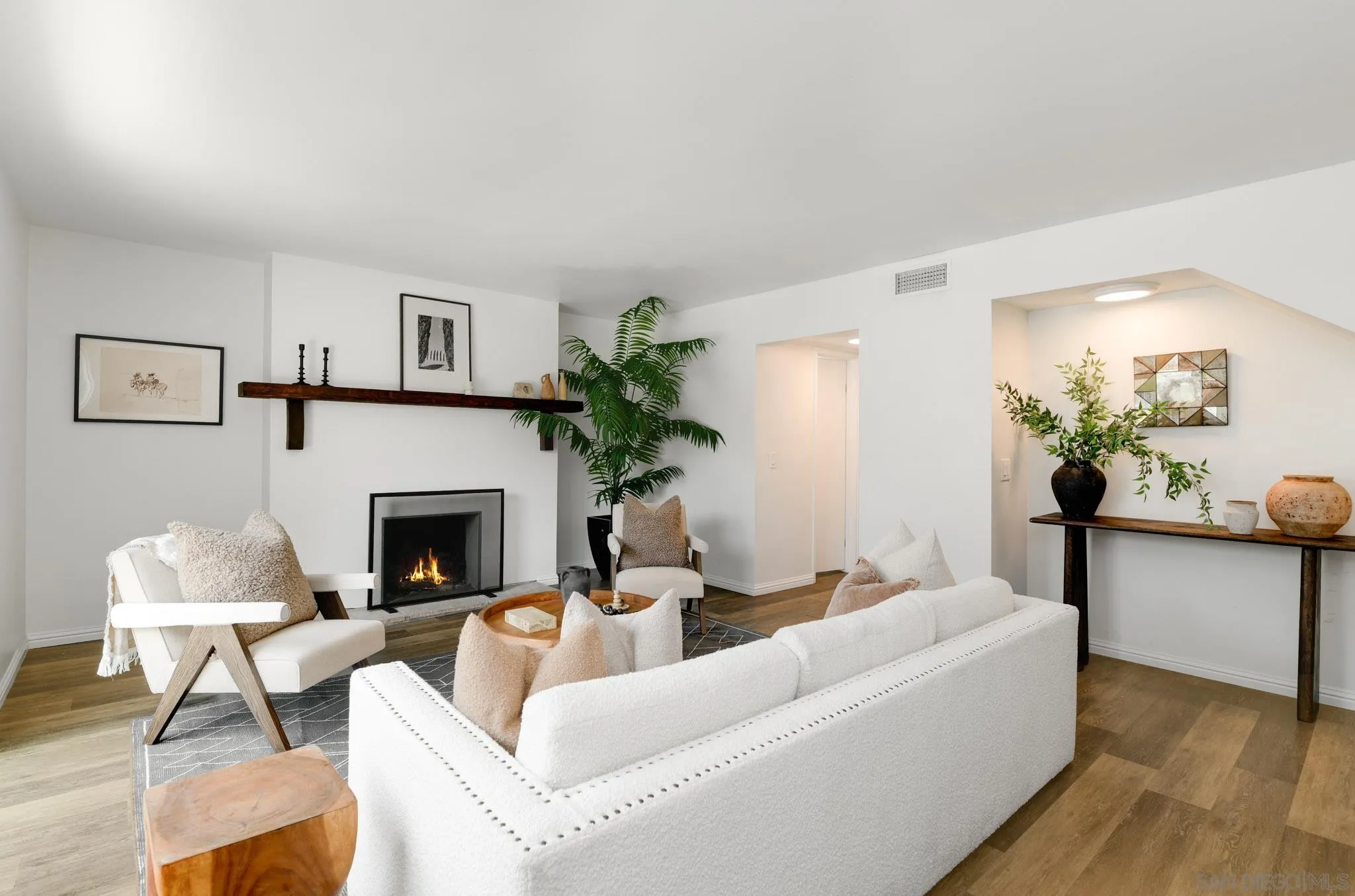 https://cdn.realtyfeed.com/cdn/127/260019903/16531a09cd0aea606da8c6ea57b52ccf.webp