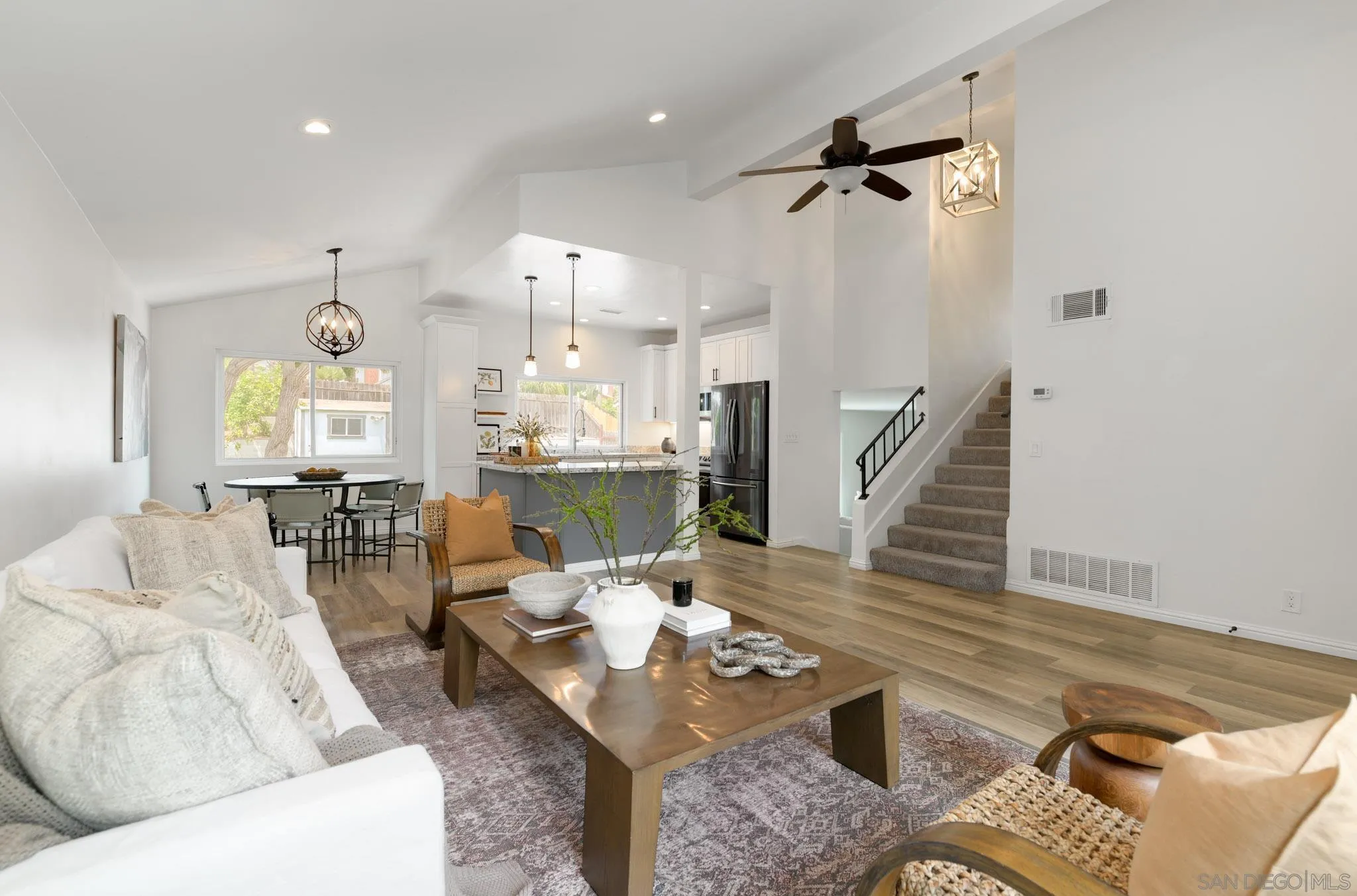 https://cdn.realtyfeed.com/cdn/127/260019903/cac55eff9d4a5dd296a736d193526fc8.webp