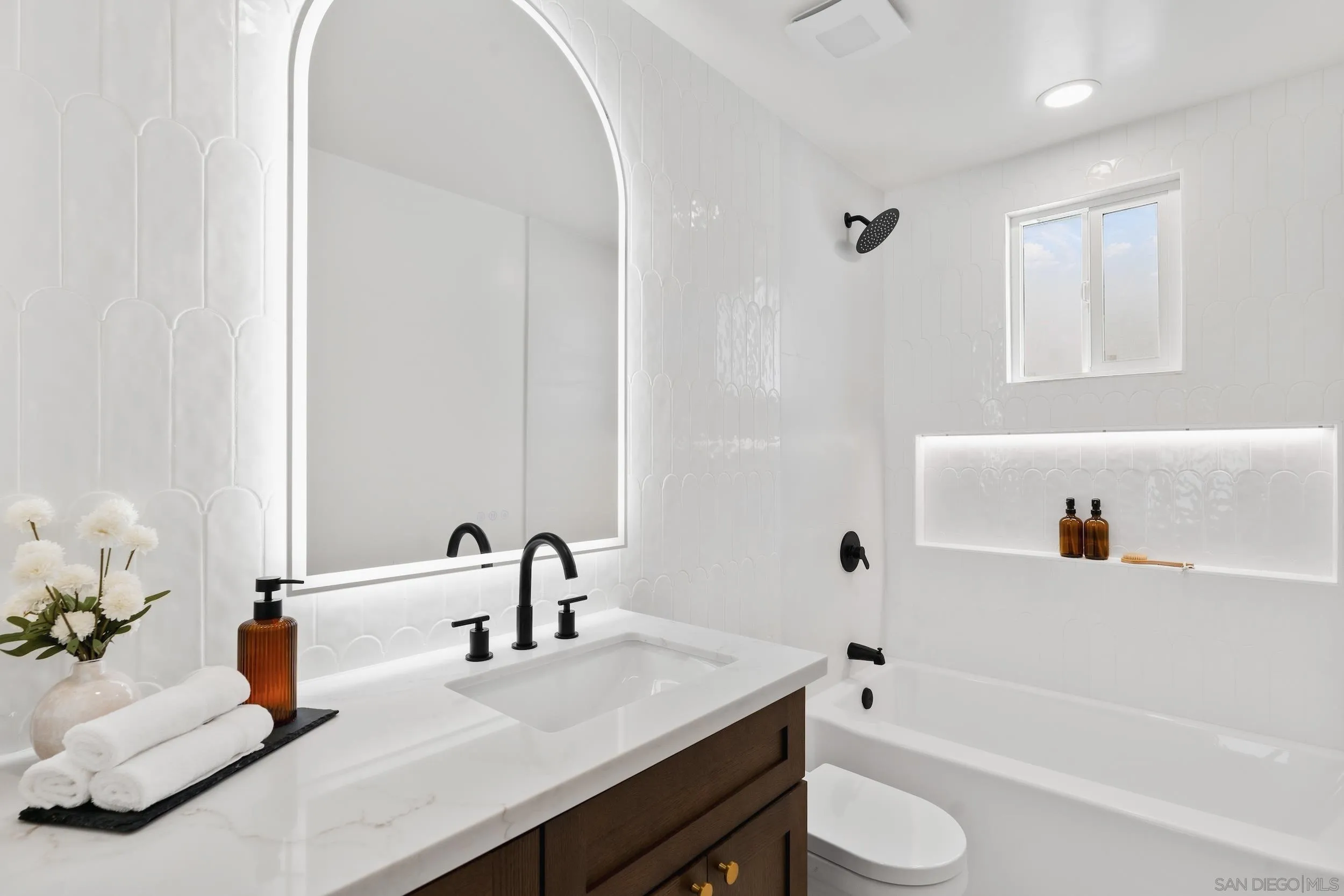 https://cdn.realtyfeed.com/cdn/127/260019905/2a3168e800922332ec22b4978efcfaca.webp