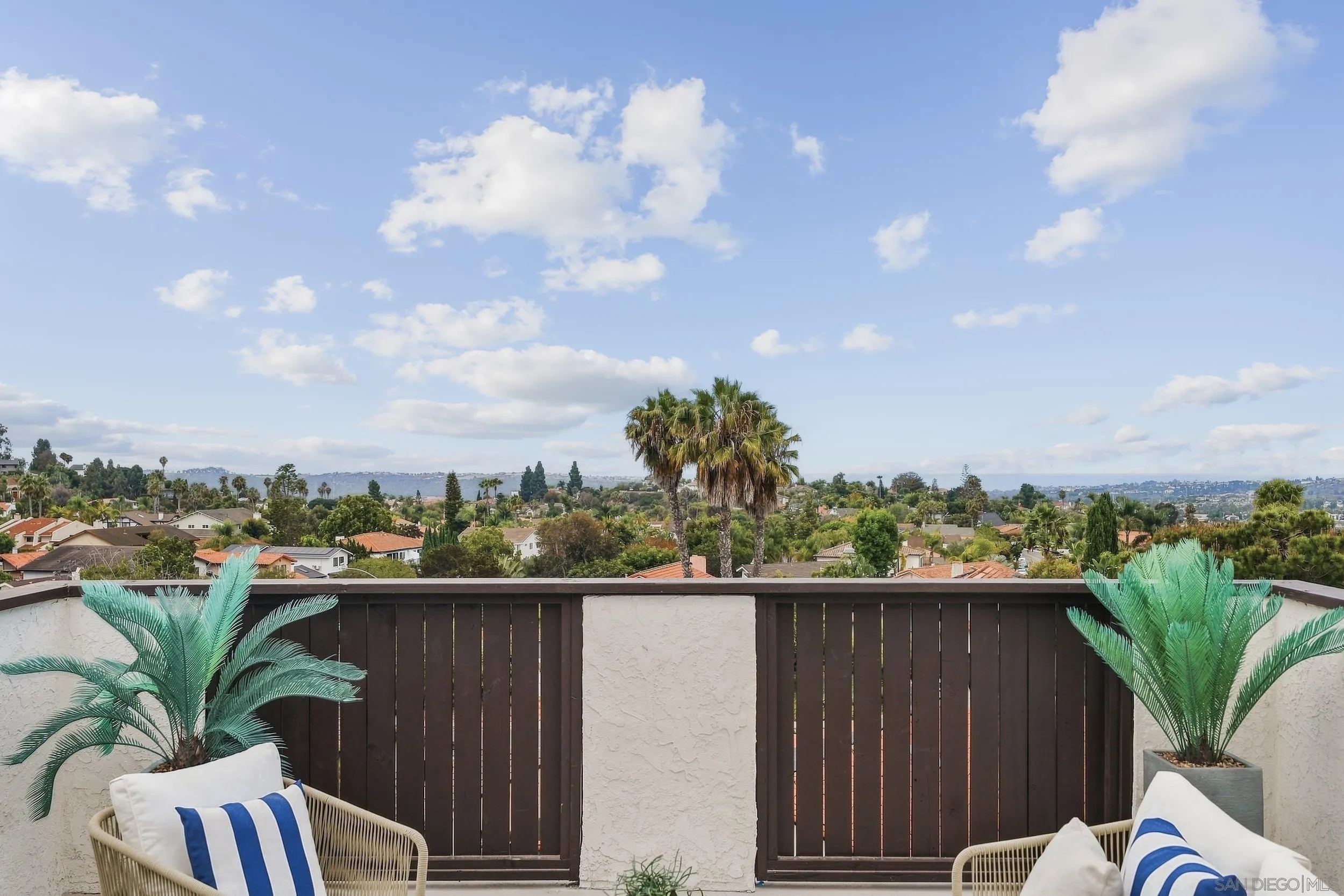 https://cdn.realtyfeed.com/cdn/127/260019905/3552b94e7adaebe376d3e2902c02d473.webp
