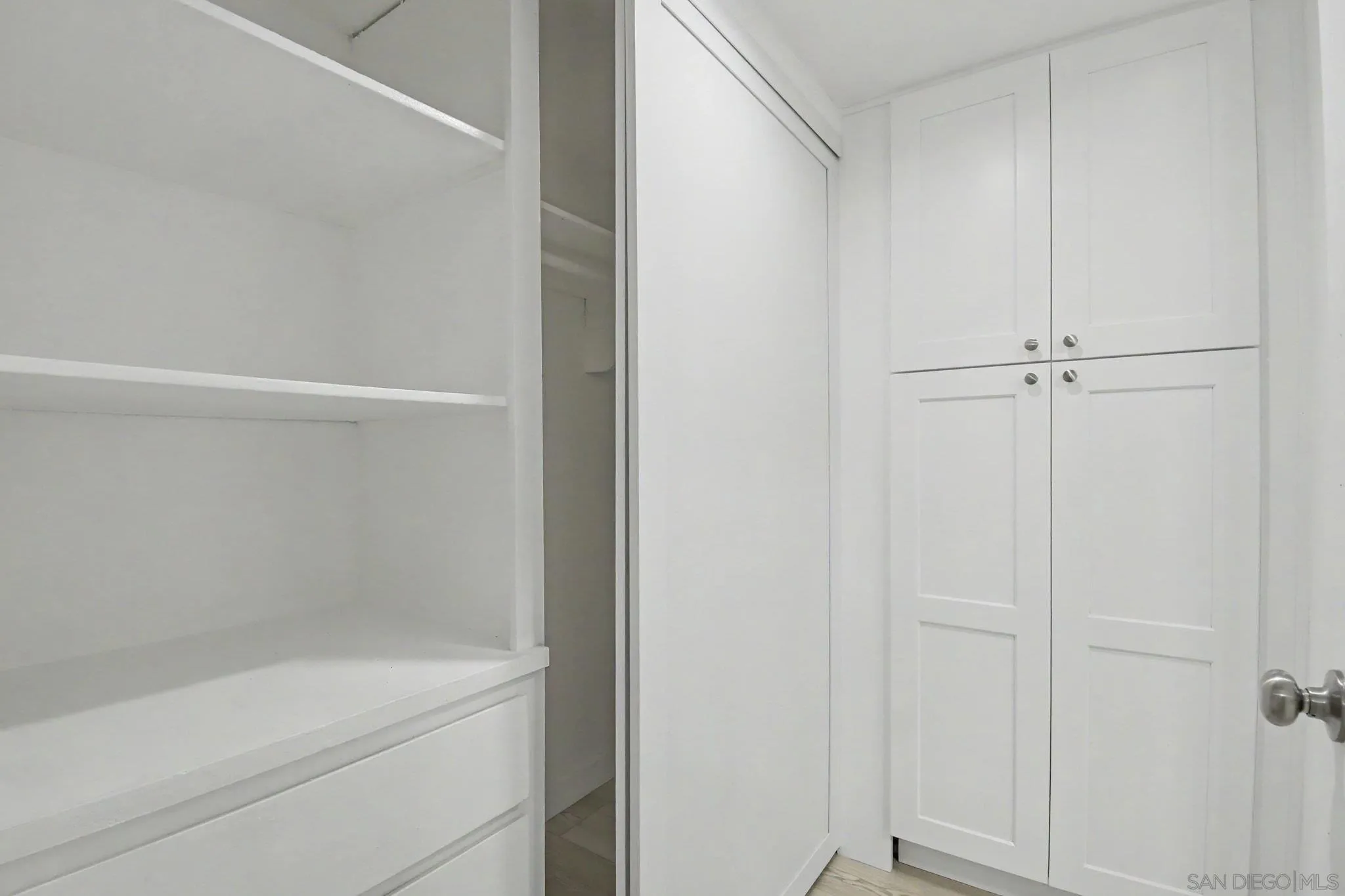 https://cdn.realtyfeed.com/cdn/127/260019911/91c9dea68ecf61ec7829b190151fe6e1.webp