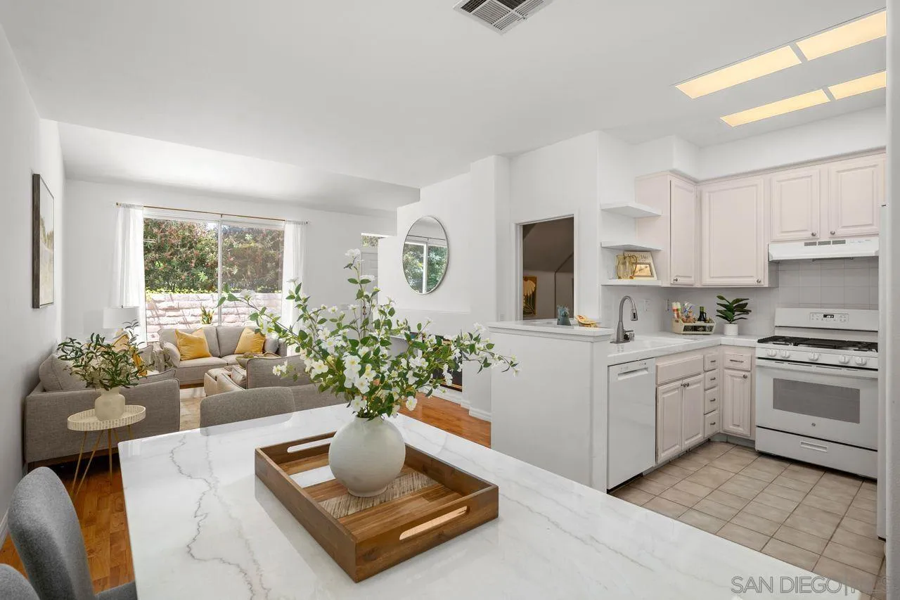 Photo #19: 260019913 Listing: Photo #19