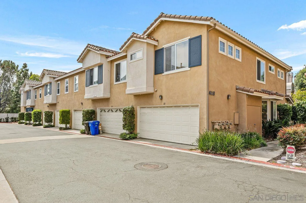<p>Carmel Valley Homes for Sale</p>