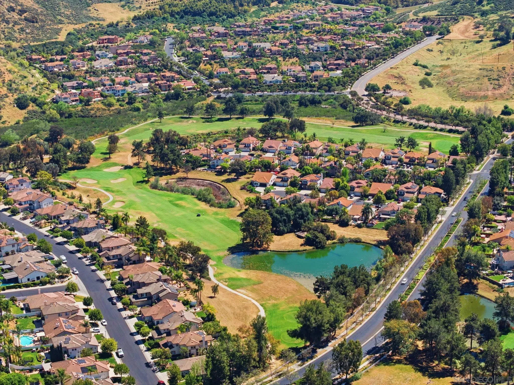 https://cdn.realtyfeed.com/cdn/127/260019915/3ff14b8d4750b4cb61a2cee12e3d6733.webp