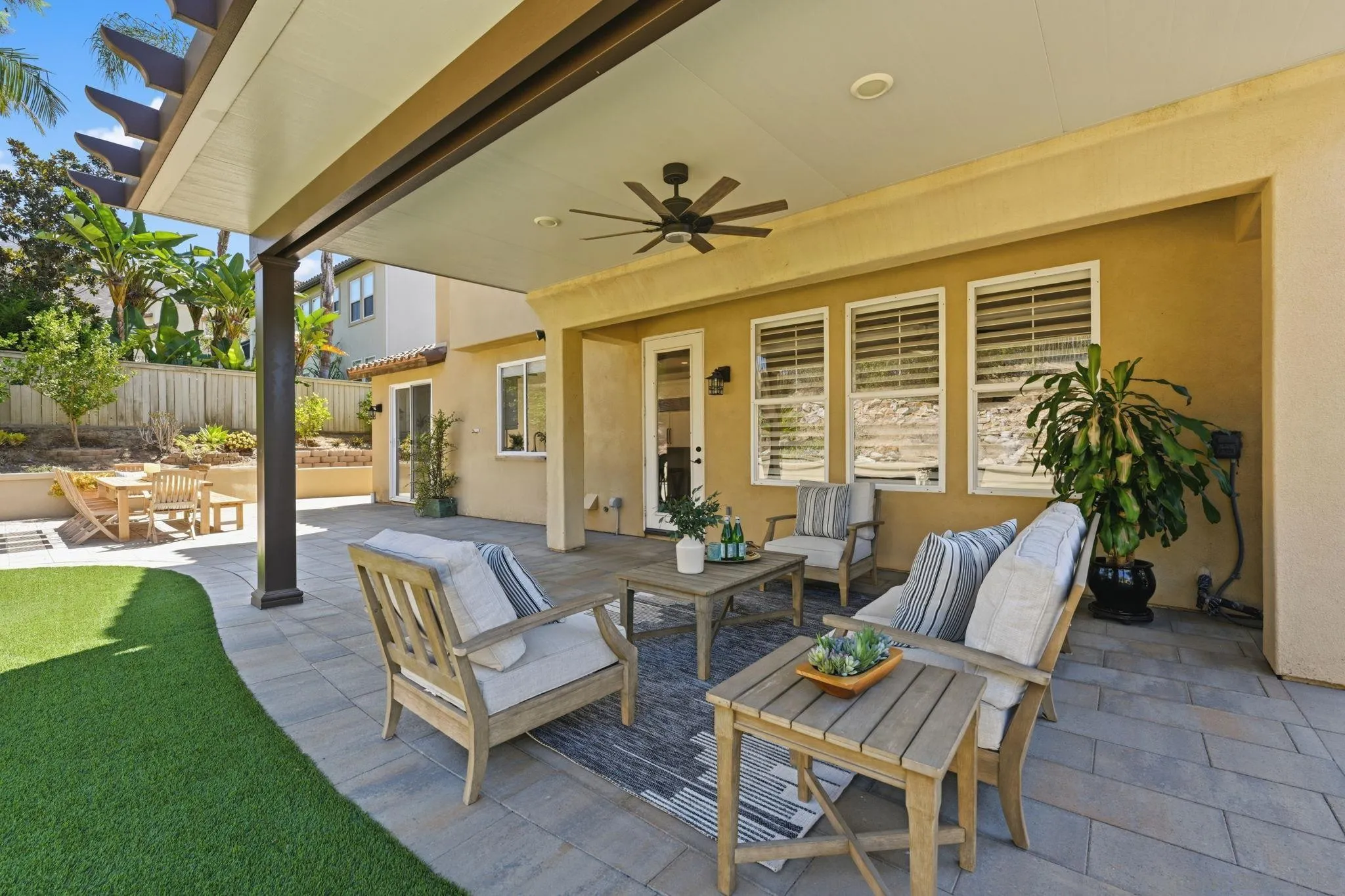https://cdn.realtyfeed.com/cdn/127/260019915/4270a72c98f4559f5b669d4b6272dd25.webp