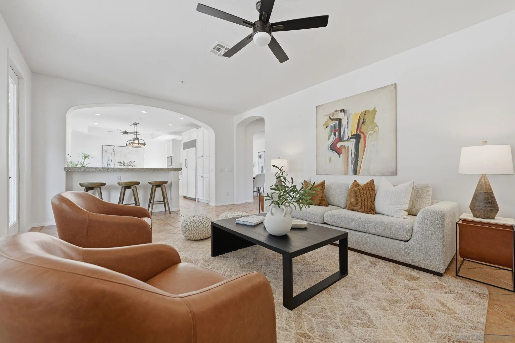 https://cdn.realtyfeed.com/cdn/127/260019915/6dbc334fea0b6aed98d0433c058490bd.webp