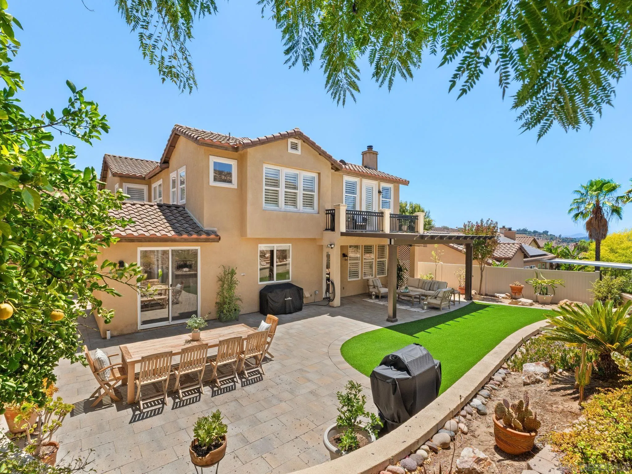https://cdn.realtyfeed.com/cdn/127/260019915/ca8e54be49768337703f9d0dd5368067.webp