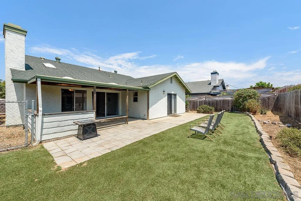 https://cdn.realtyfeed.com/cdn/127/260019917/0fea18bc12d26bf092e0699fe94cd353.webp
