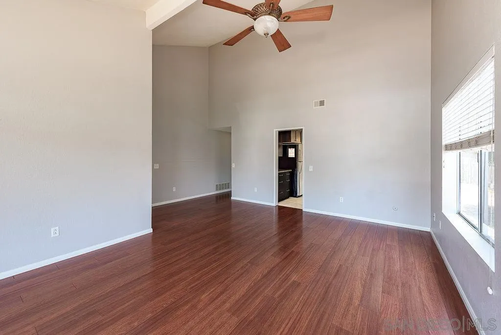 https://cdn.realtyfeed.com/cdn/127/260019917/39285ffa4b64c8c8e5ca61fafe1fcb1d.webp