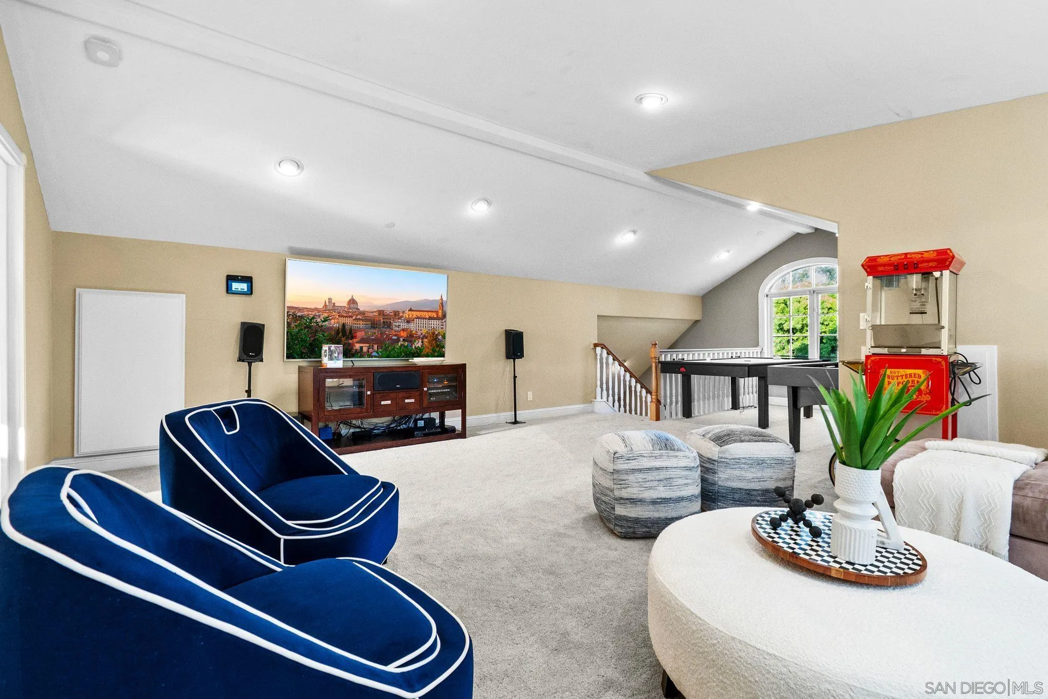 https://cdn.realtyfeed.com/cdn/127/260019922/5cab2fa69fba5fb41239c0b0f6743716.webp