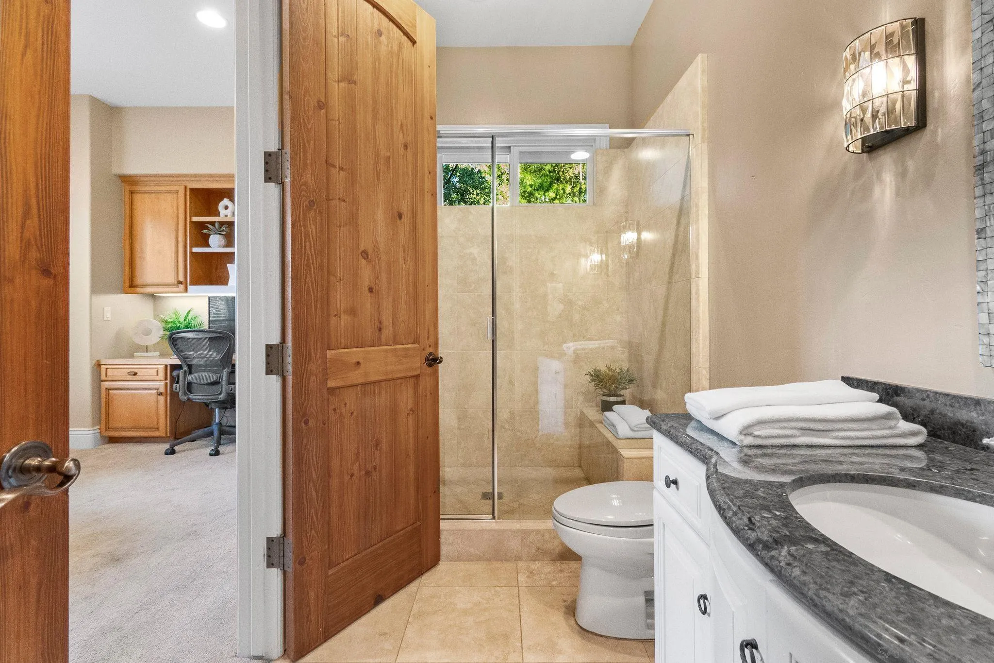 https://cdn.realtyfeed.com/cdn/127/260019922/d1e91d0d5de0893c716ab3b4ae1efcee.webp