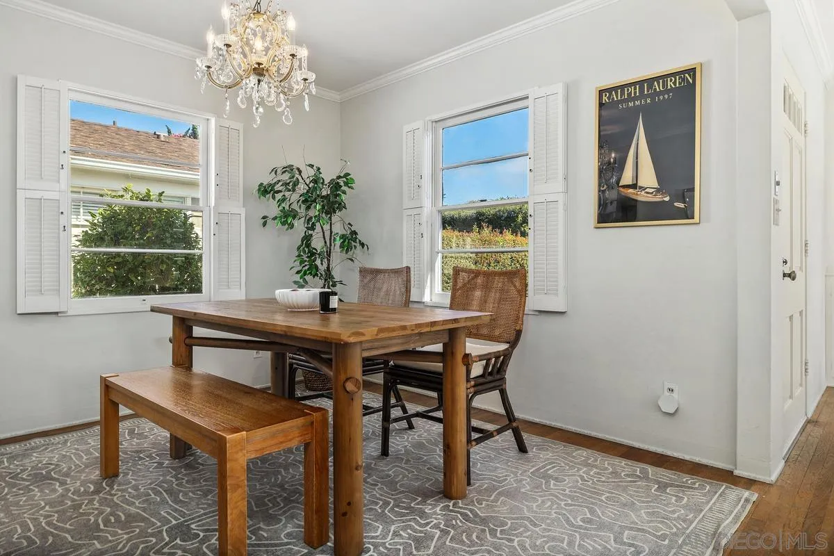 https://cdn.realtyfeed.com/cdn/127/260019923/16b4f9447c2b1181926e1d32a2126aea.webp