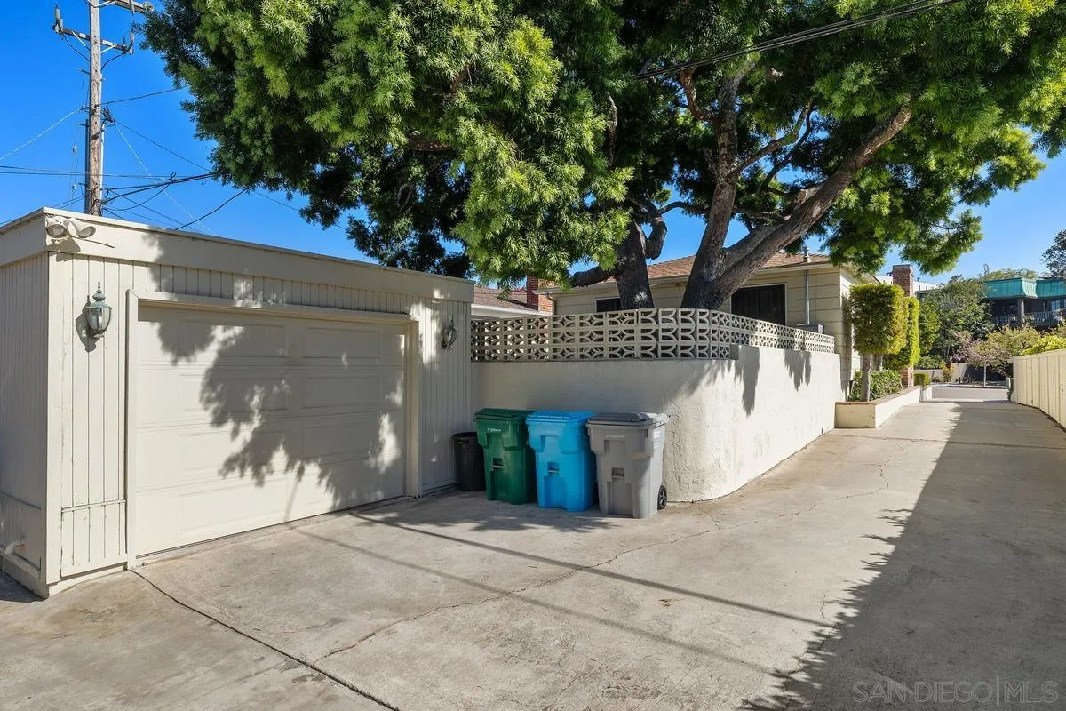 https://cdn.realtyfeed.com/cdn/127/260019923/b12a8677fbcdb78b9fcf6555c95ffdd6.webp