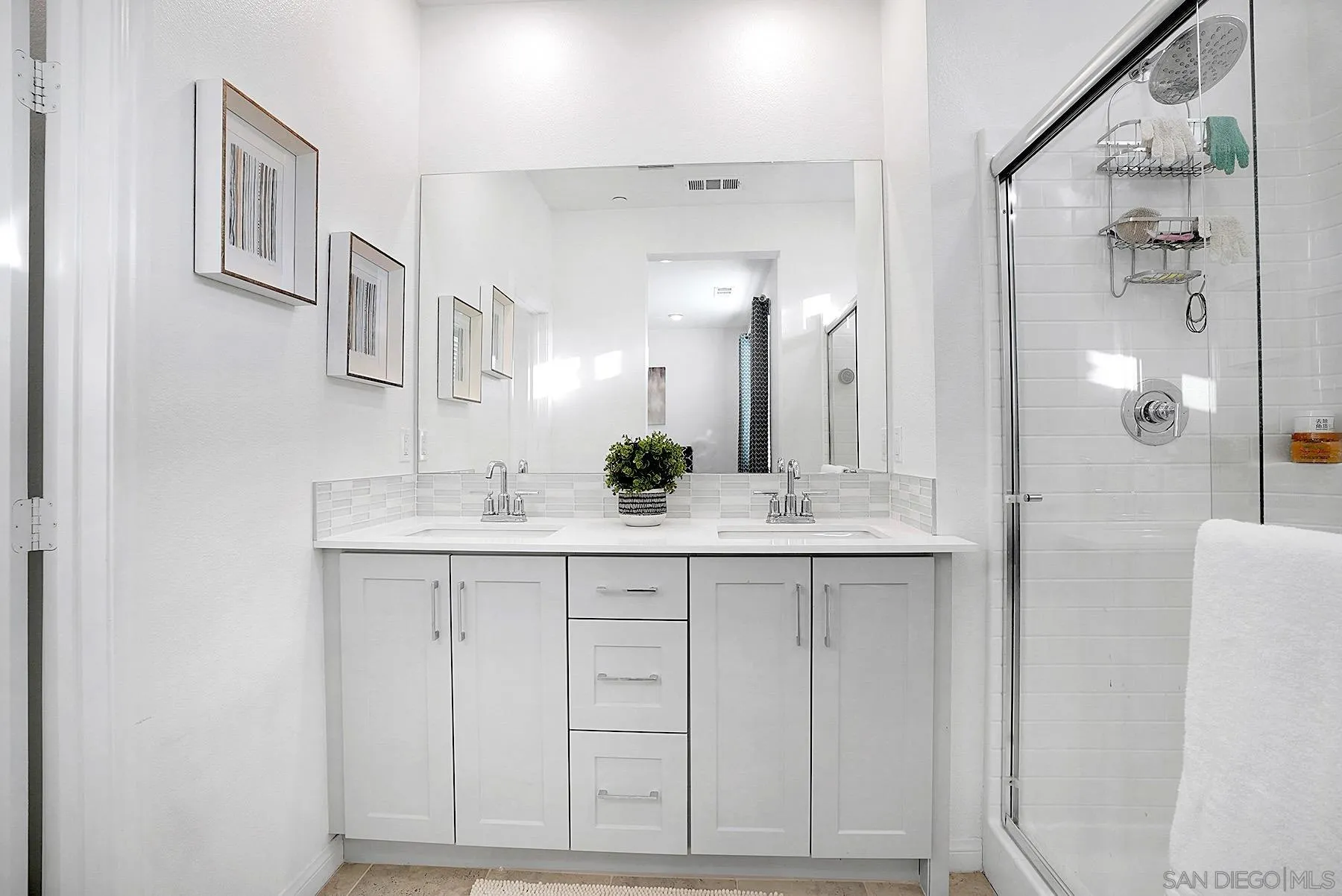 Photo #20: 260019924 Listing: Photo #20
