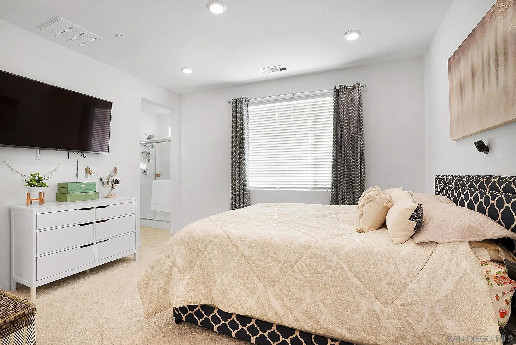 Photo #22: 260019924 Listing: Photo #22