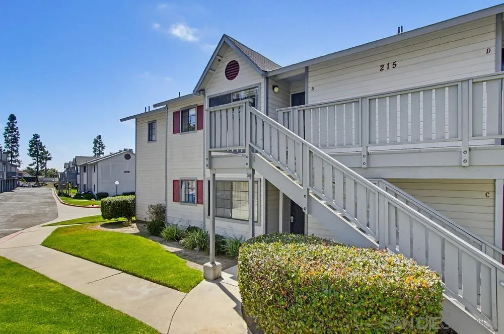 Photo #33: 260019925 Listing: Photo #33