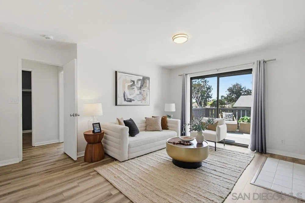 Photo #3: 260019925 Listing: Photo #3