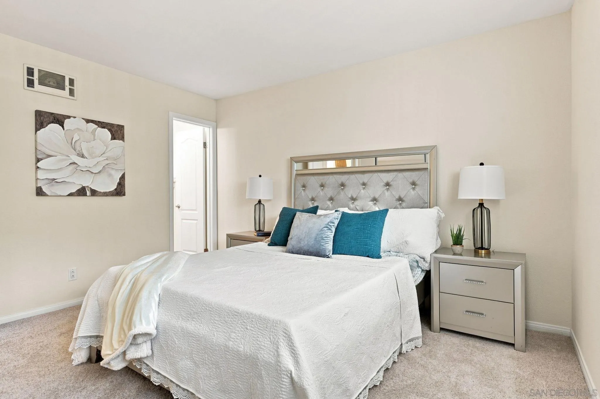 Photo #16: 260019926 Listing: Photo #16