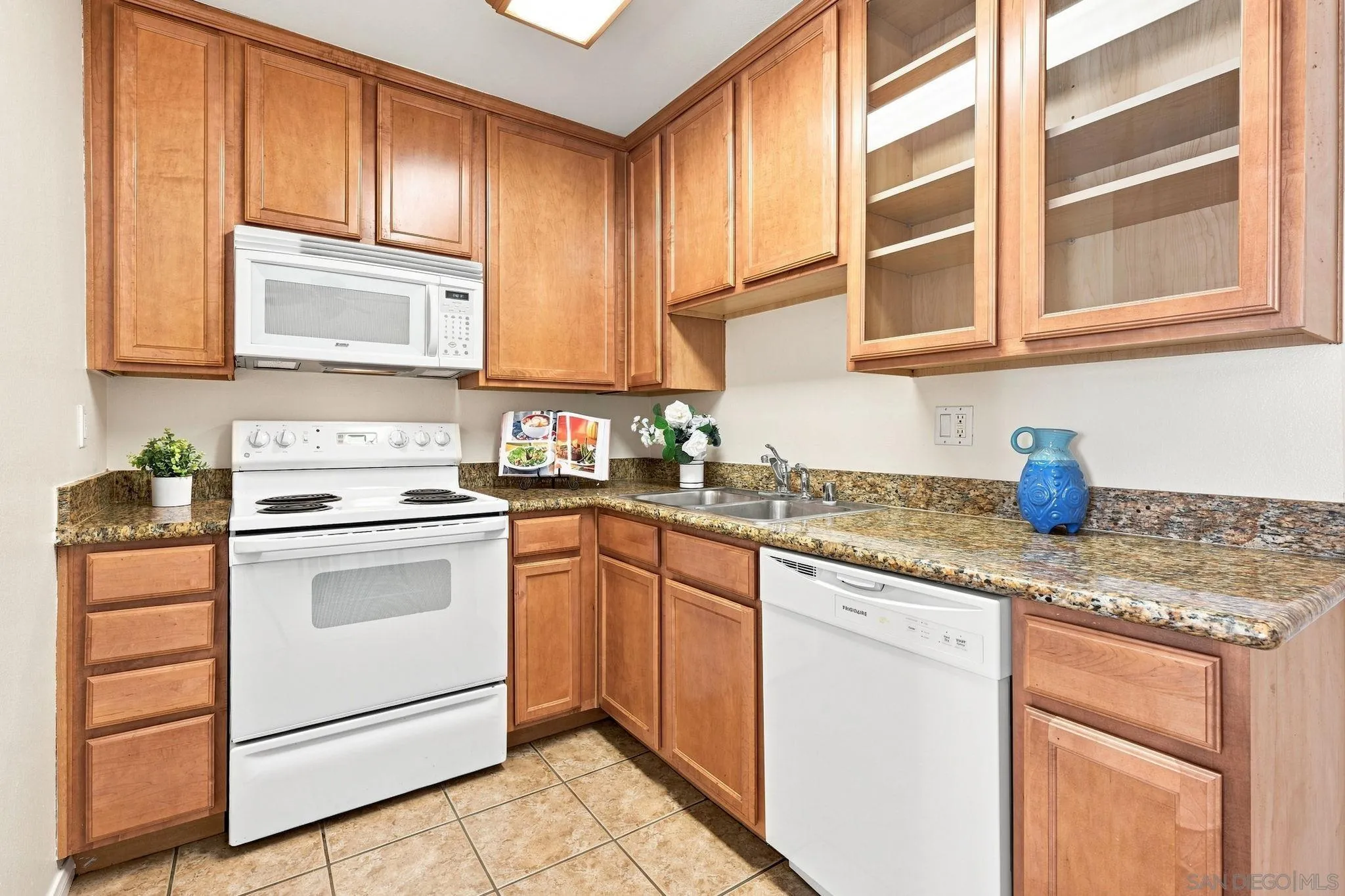 Photo #10: 260019926 Listing: Photo #10