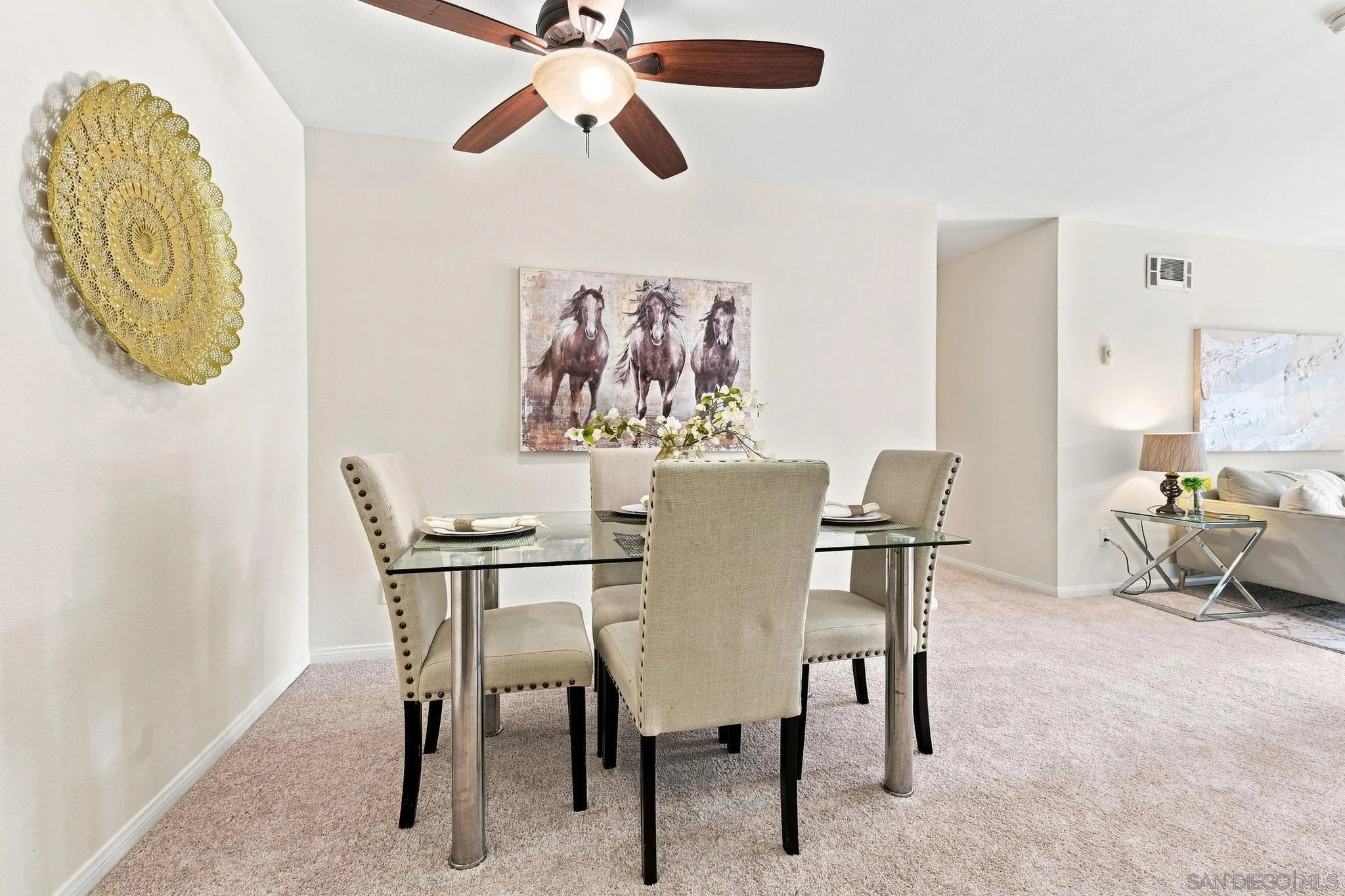 Photo #8: 260019926 Listing: Photo #8