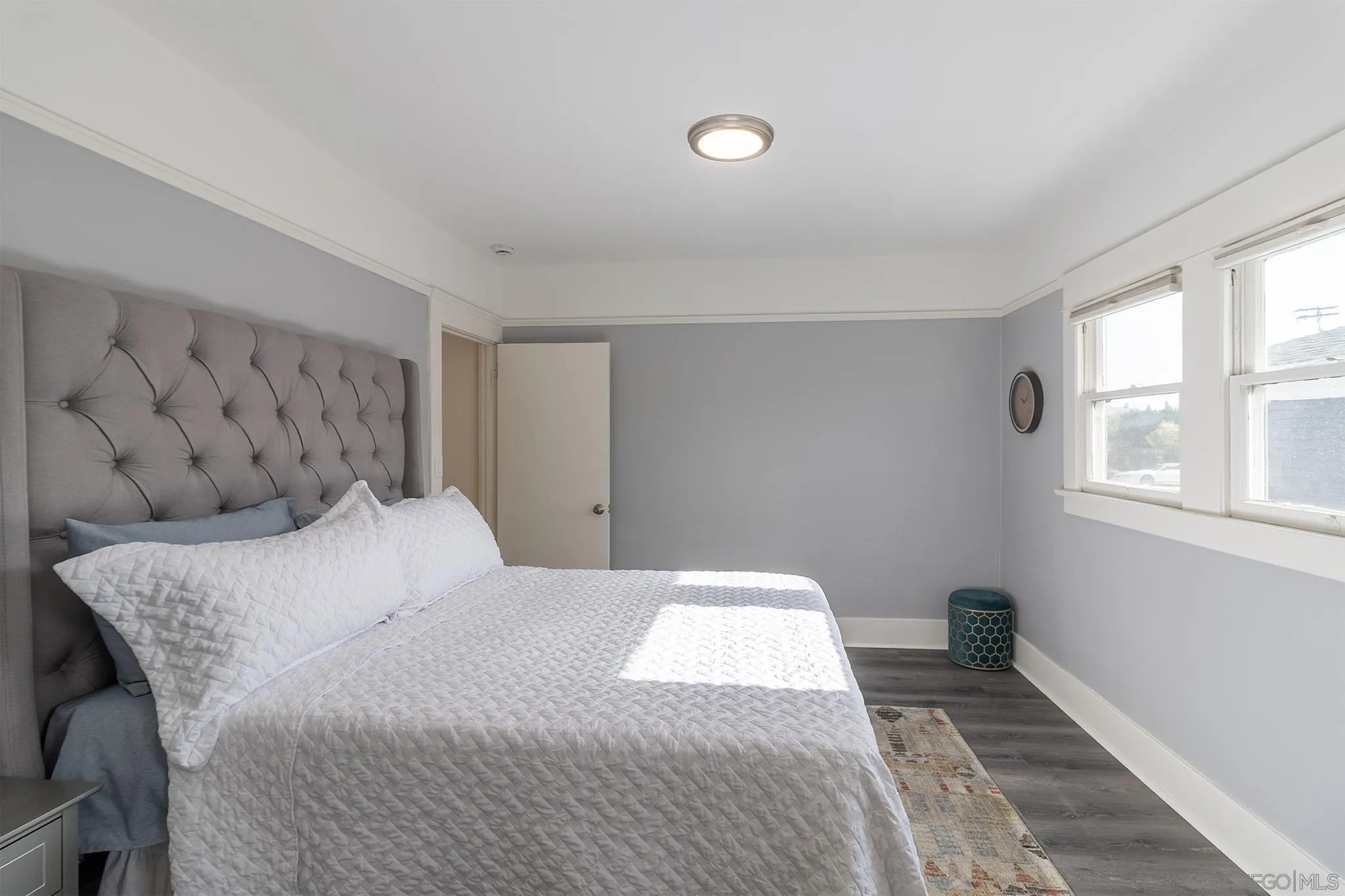 https://cdn.realtyfeed.com/cdn/127/260019927/daed83f24d1fef300e0f8d8c2352a746.webp
