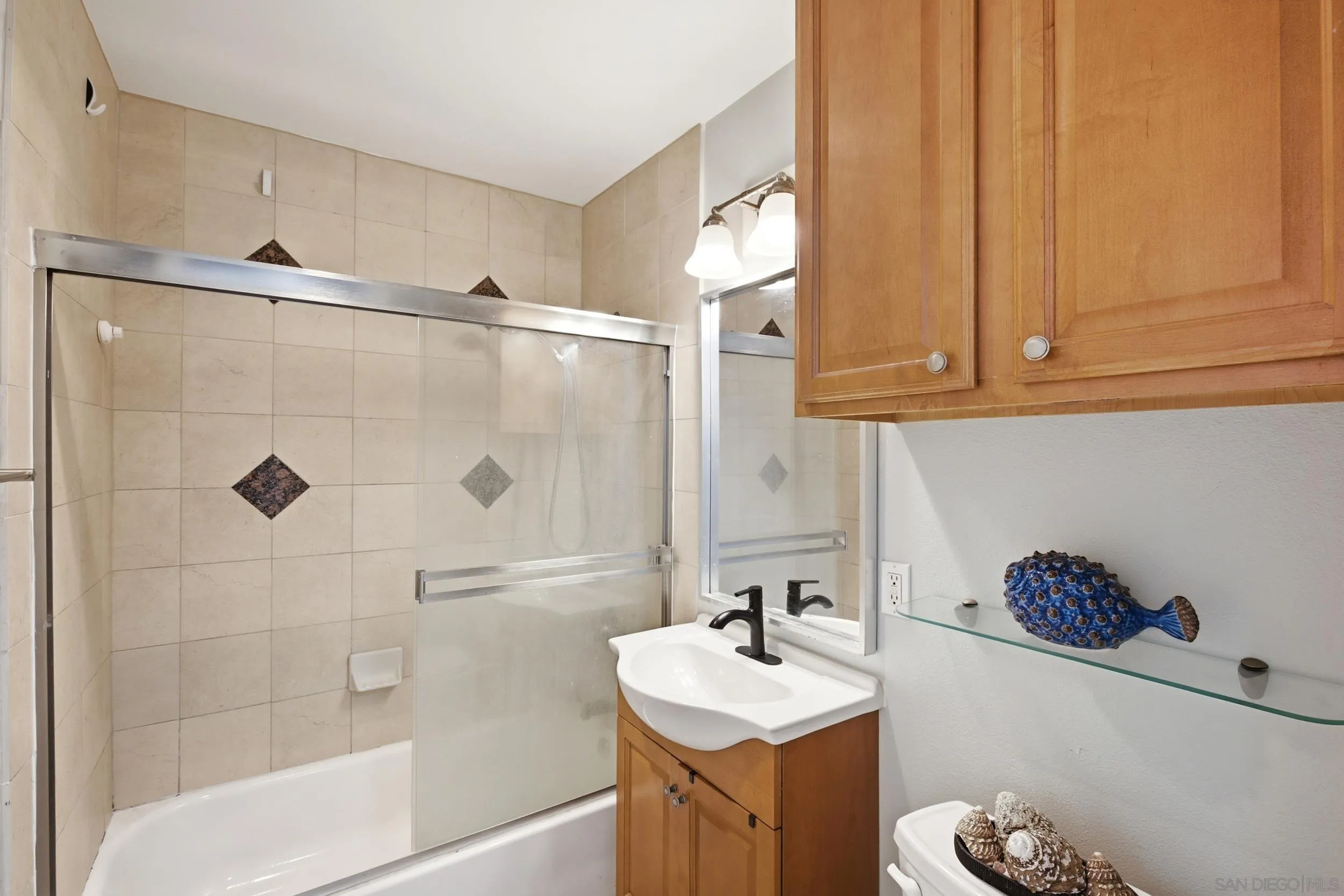 Photo #7: 260019938 Listing: Photo #7