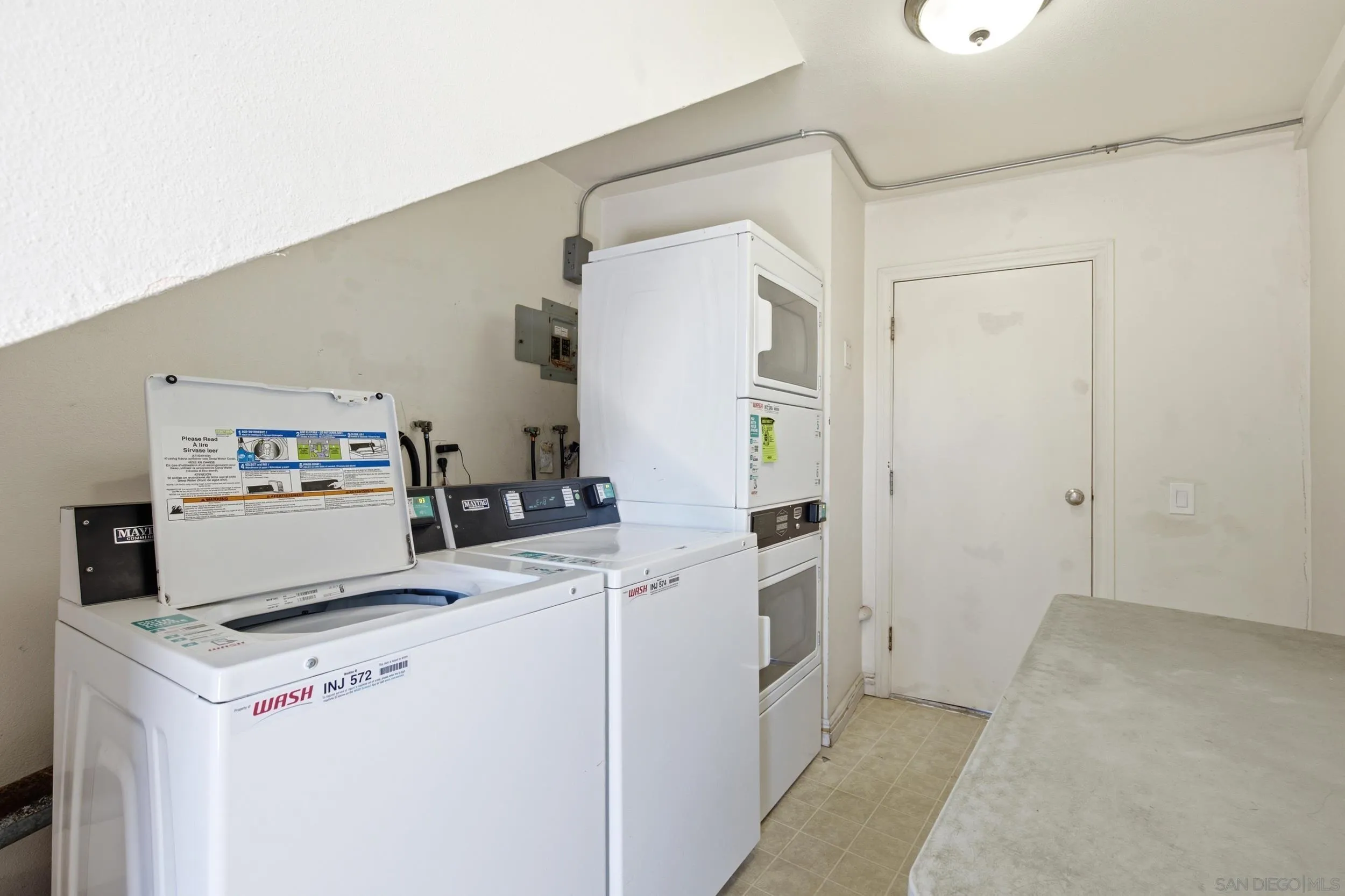 Photo #9: 260019938 Listing: Photo #9