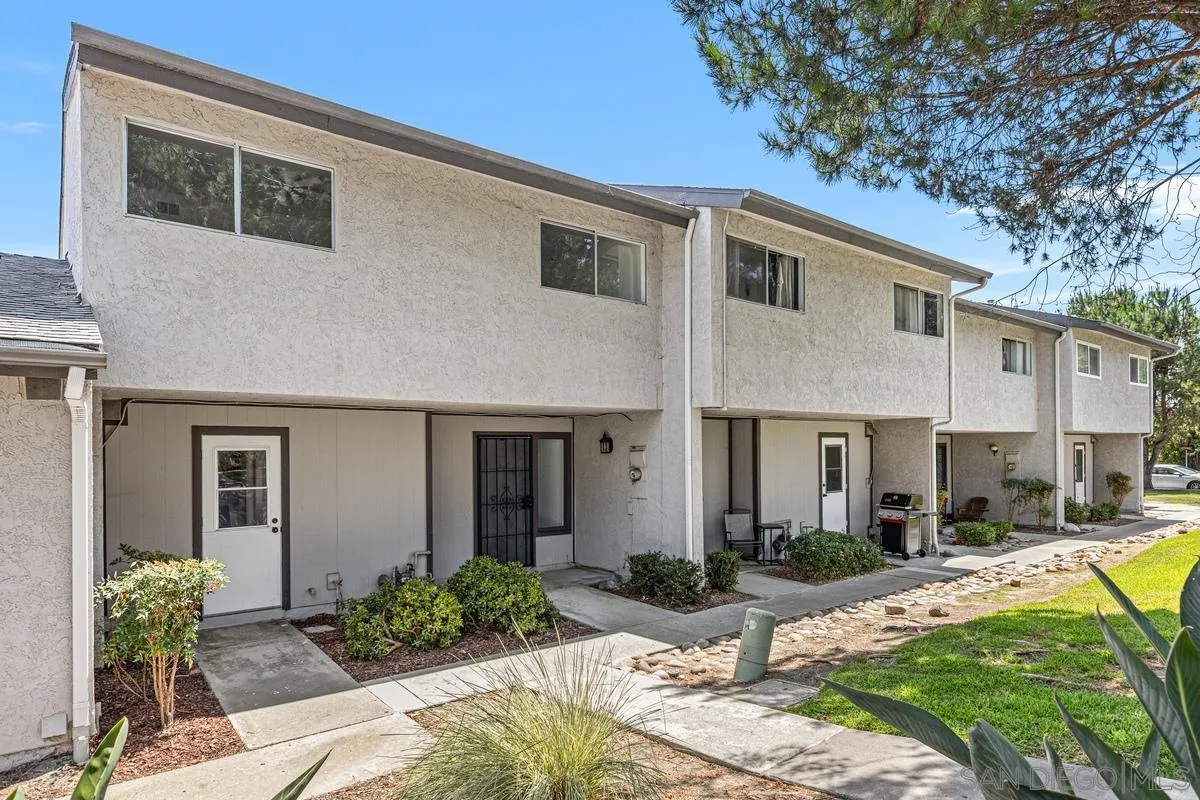 Photo #41: 260019943 Listing: Photo #41