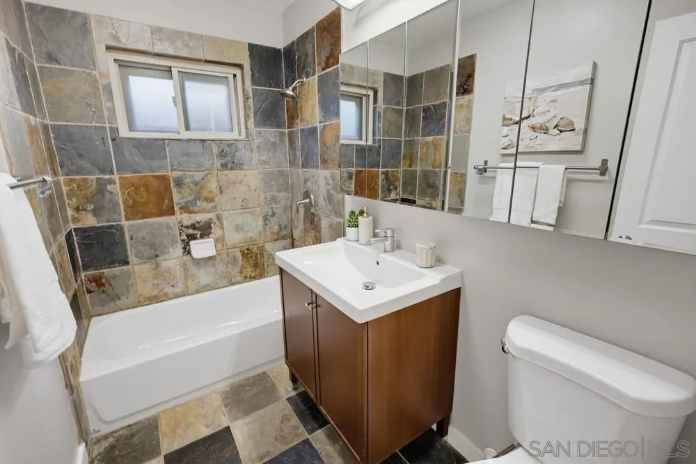 Photo #17: 260019944 Listing: Photo #17