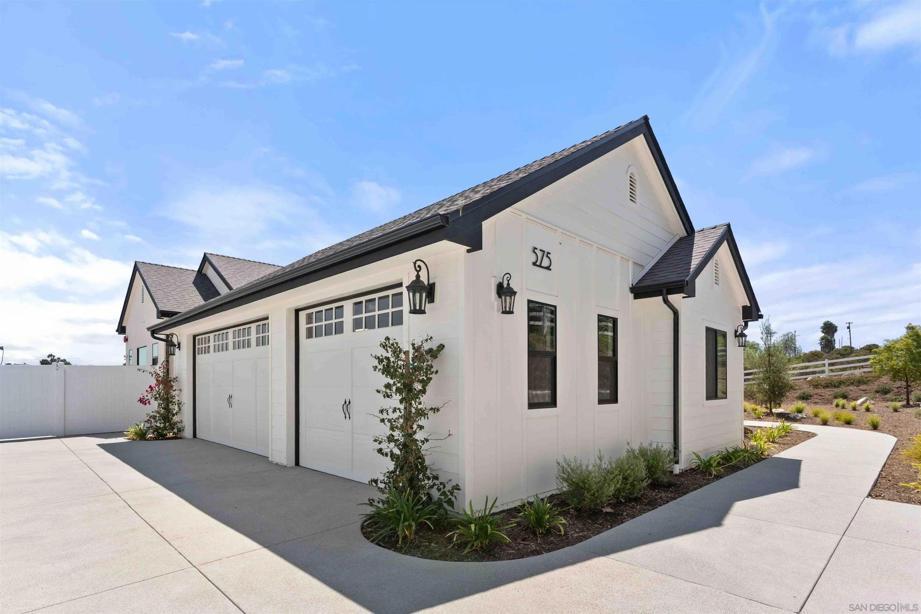 https://cdn.realtyfeed.com/cdn/127/260019945/4f509cf5e7b74a8a6391a0edaec2a391.webp