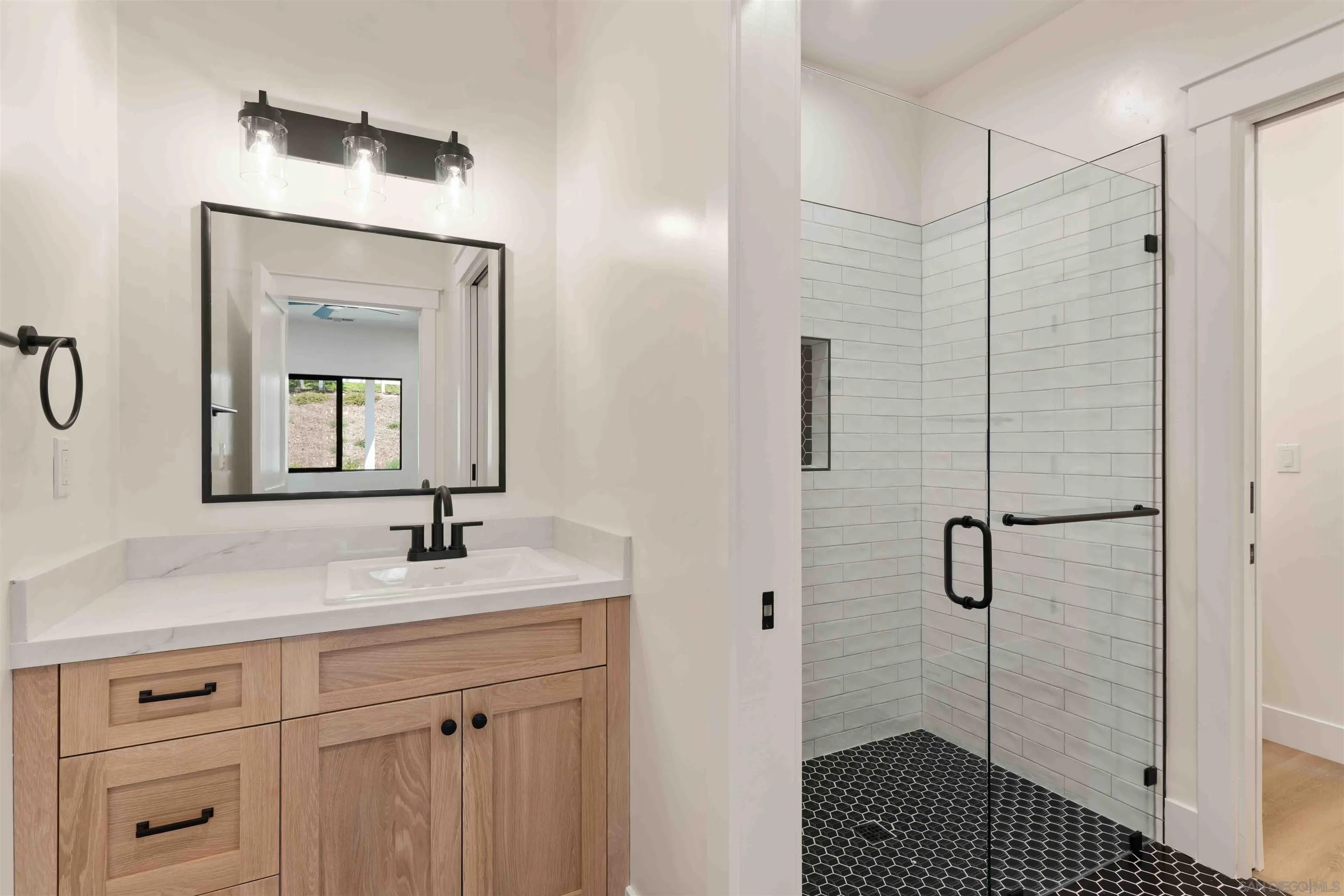 https://cdn.realtyfeed.com/cdn/127/260019945/9588cacb9295a79ed5a5256079043215.webp