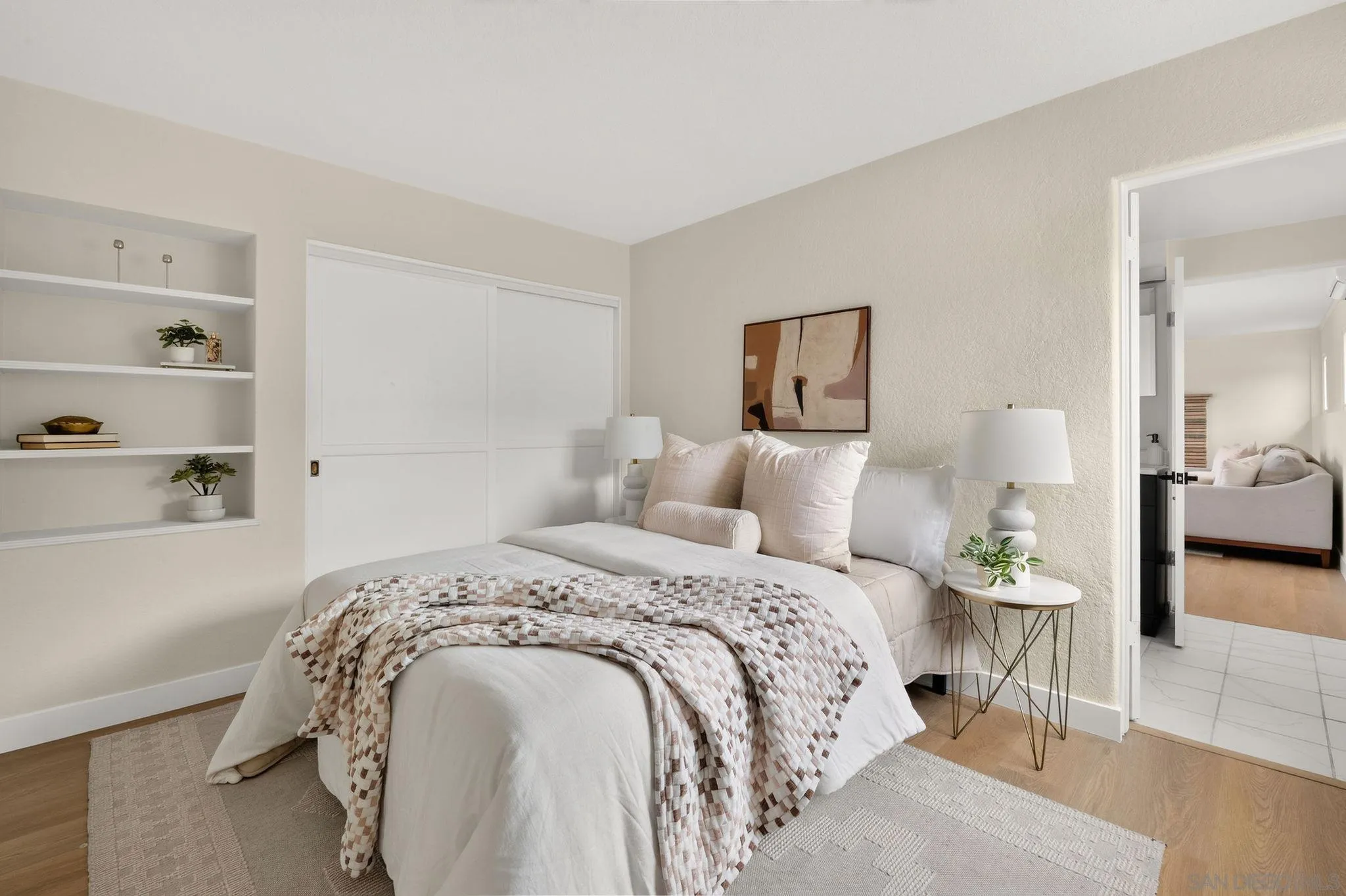 https://cdn.realtyfeed.com/cdn/127/260019946/0612fc627db9bac03c536571e28d4fbd.webp