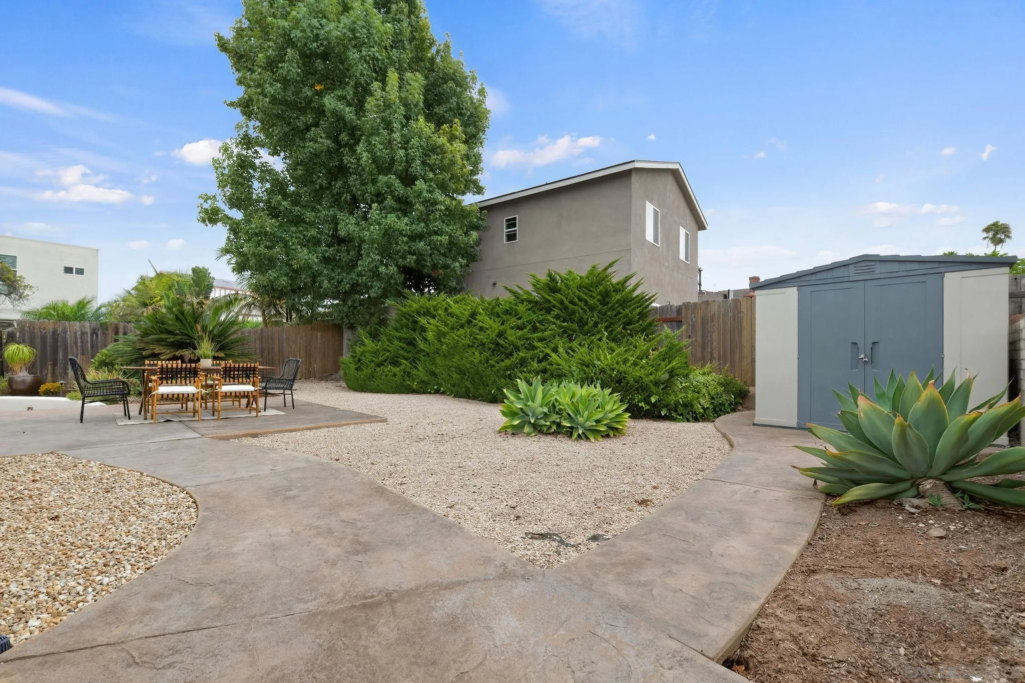 https://cdn.realtyfeed.com/cdn/127/260019946/830d8bf5958bd19938c9f80889740629.webp