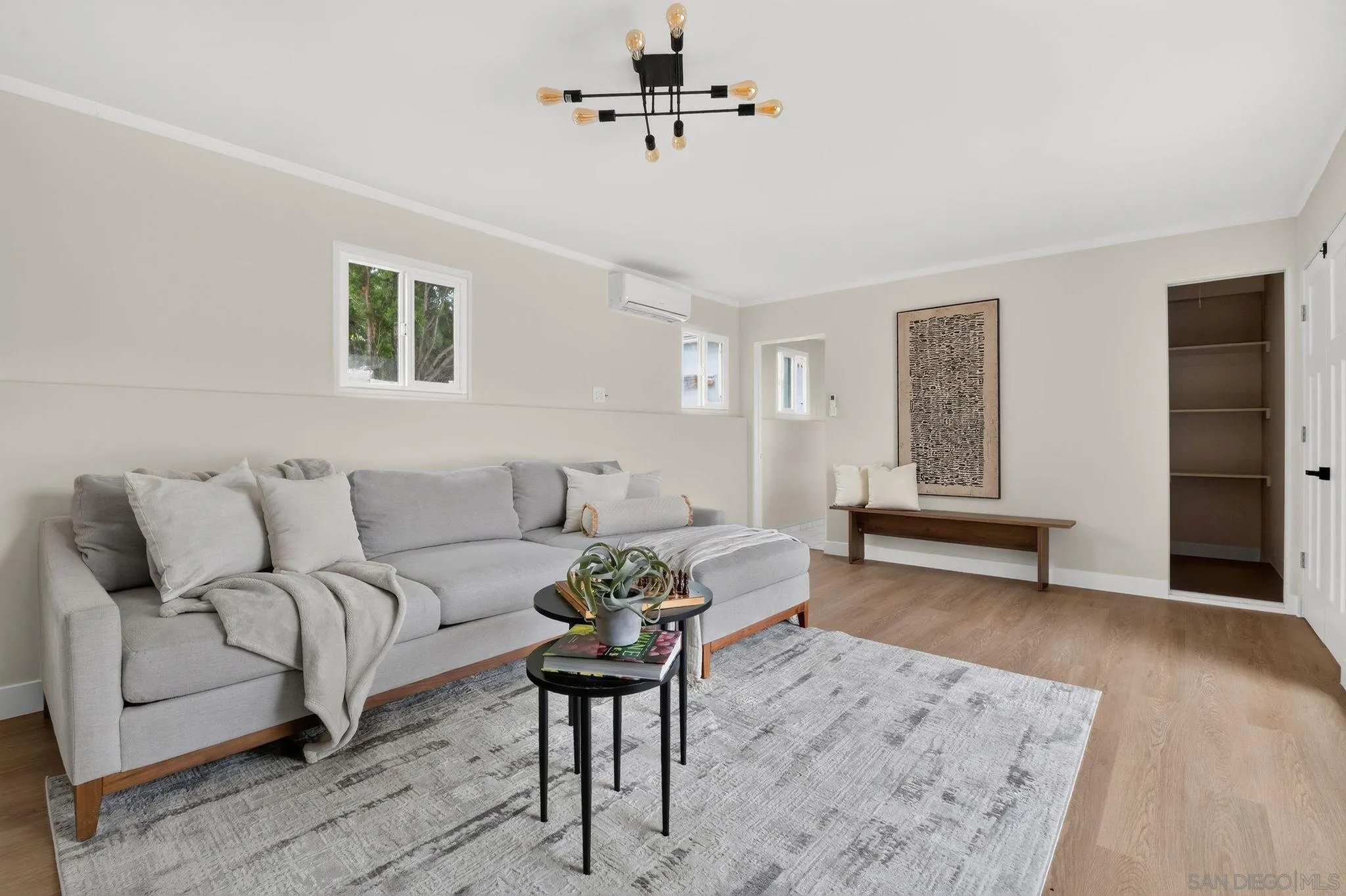 https://cdn.realtyfeed.com/cdn/127/260019946/a1046c2294f1f945728b8c0d973d512c.webp