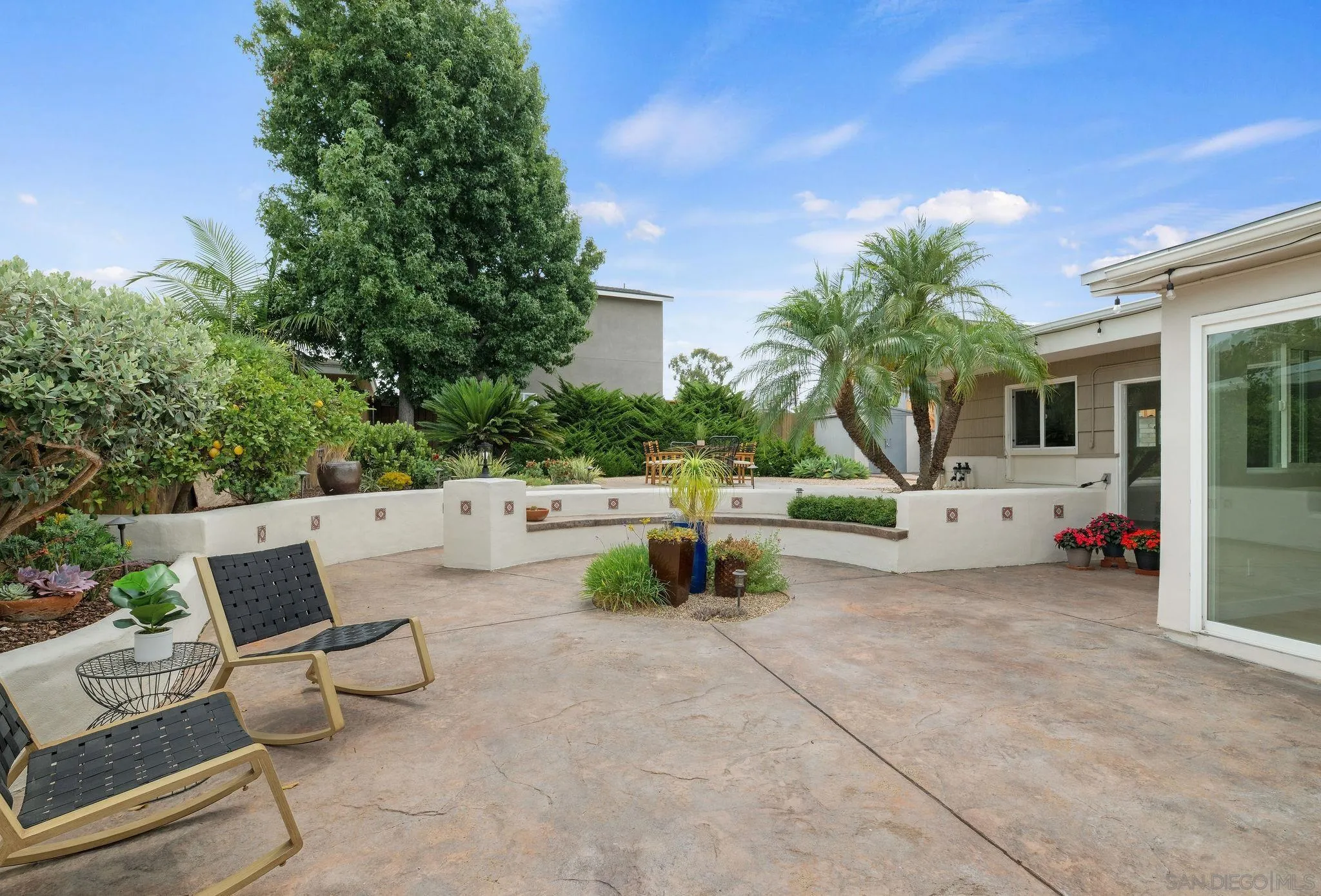 https://cdn.realtyfeed.com/cdn/127/260019946/d7d37d3a00bac054728e054ea5f9fd99.webp