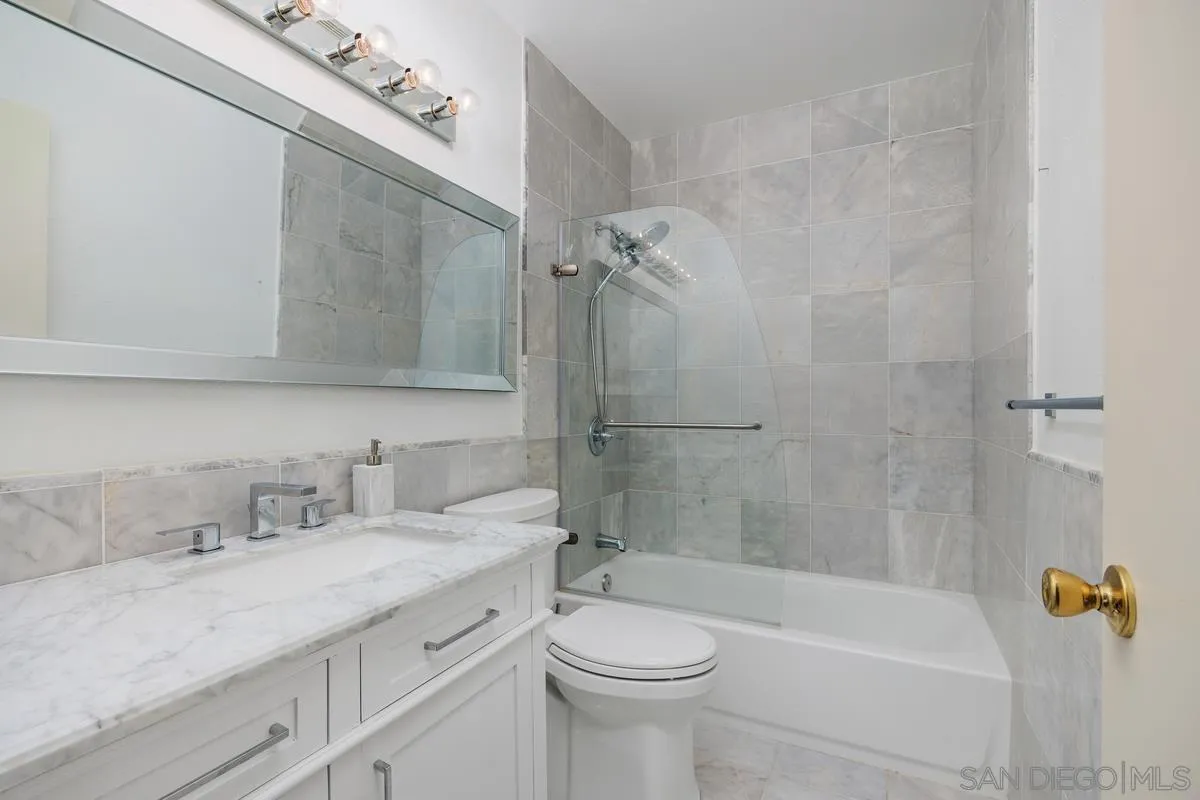 Photo #21: 260019947 Listing: Photo #21